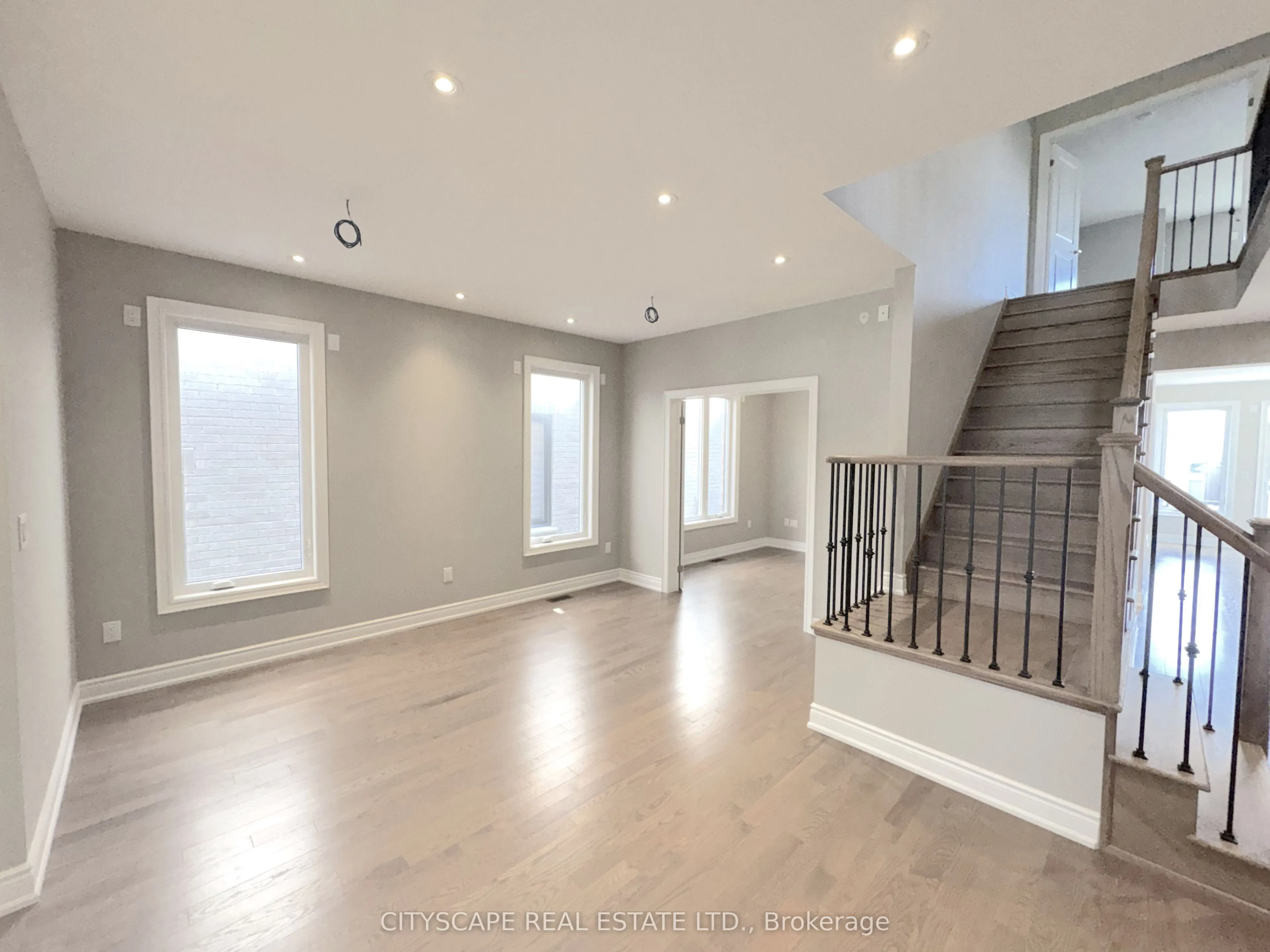 5 Pear Blossom Way