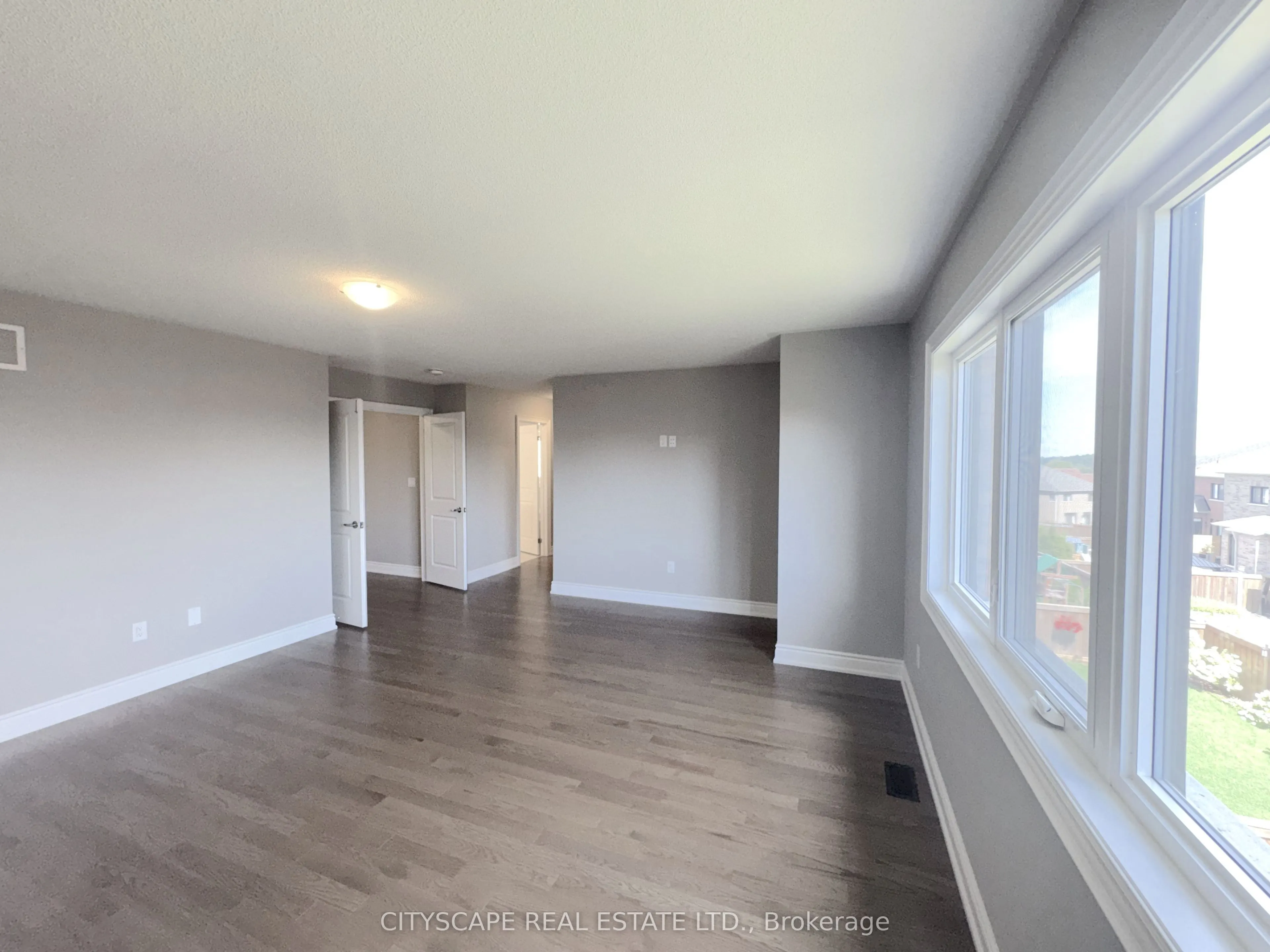 5 Pear Blossom Way