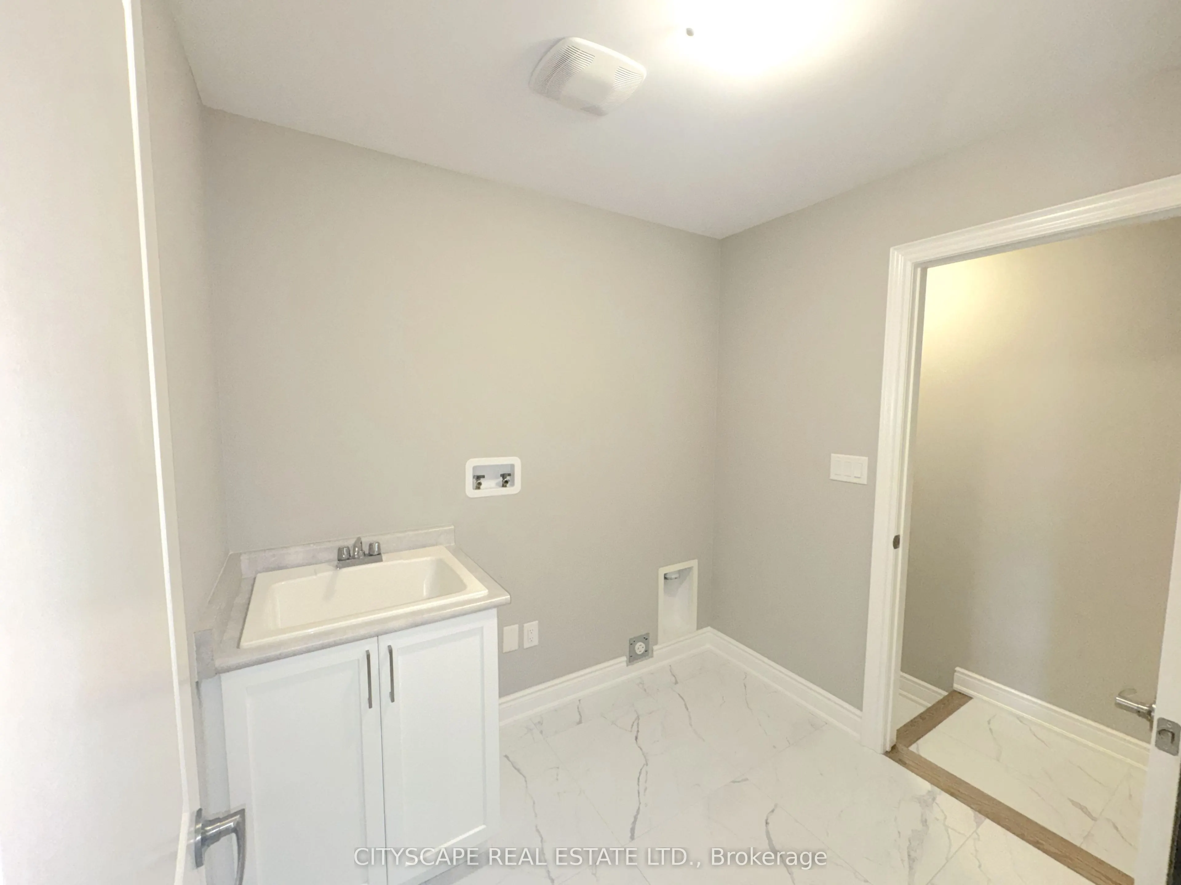 5 Pear Blossom Way