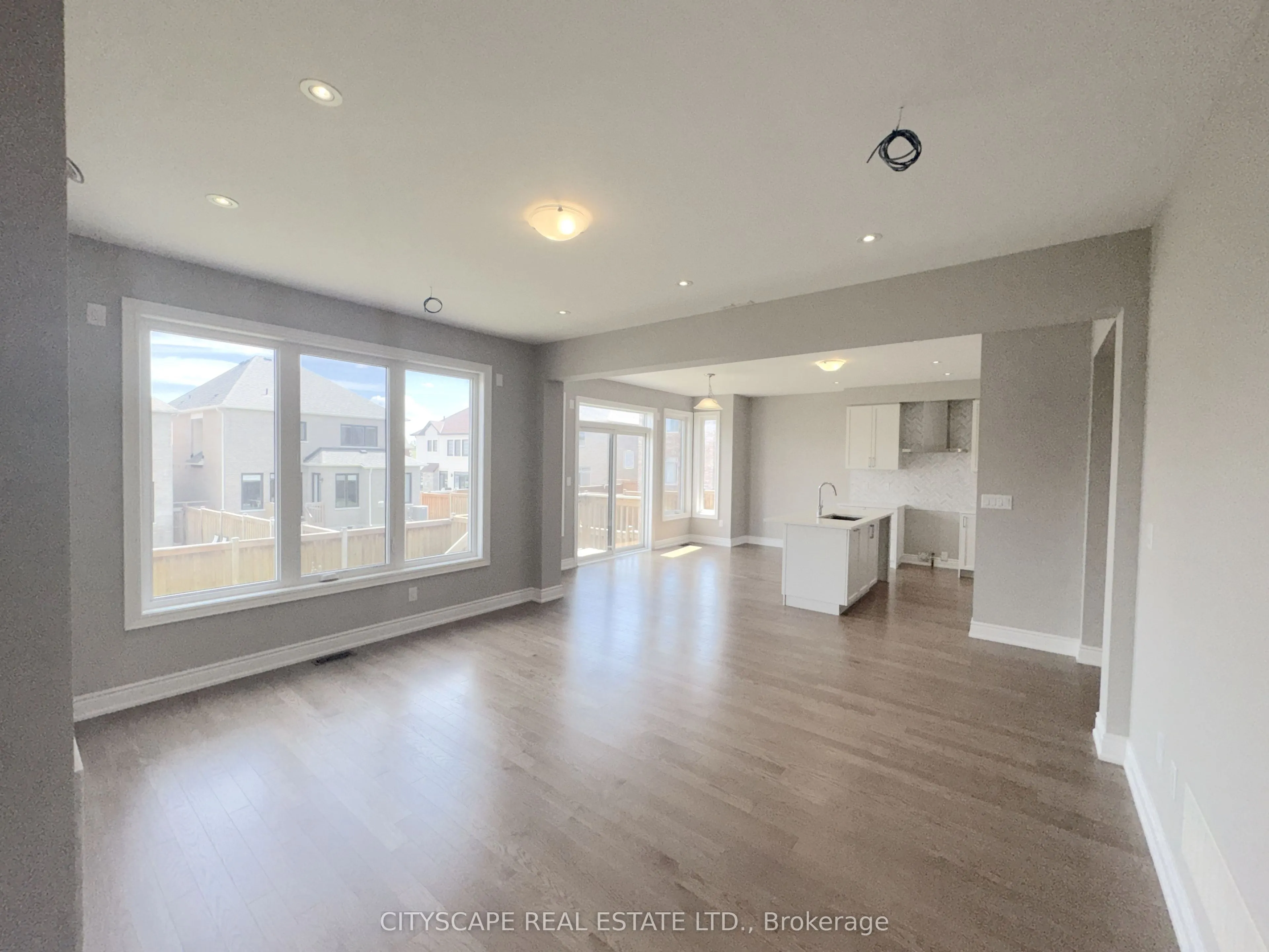 5 Pear Blossom Way