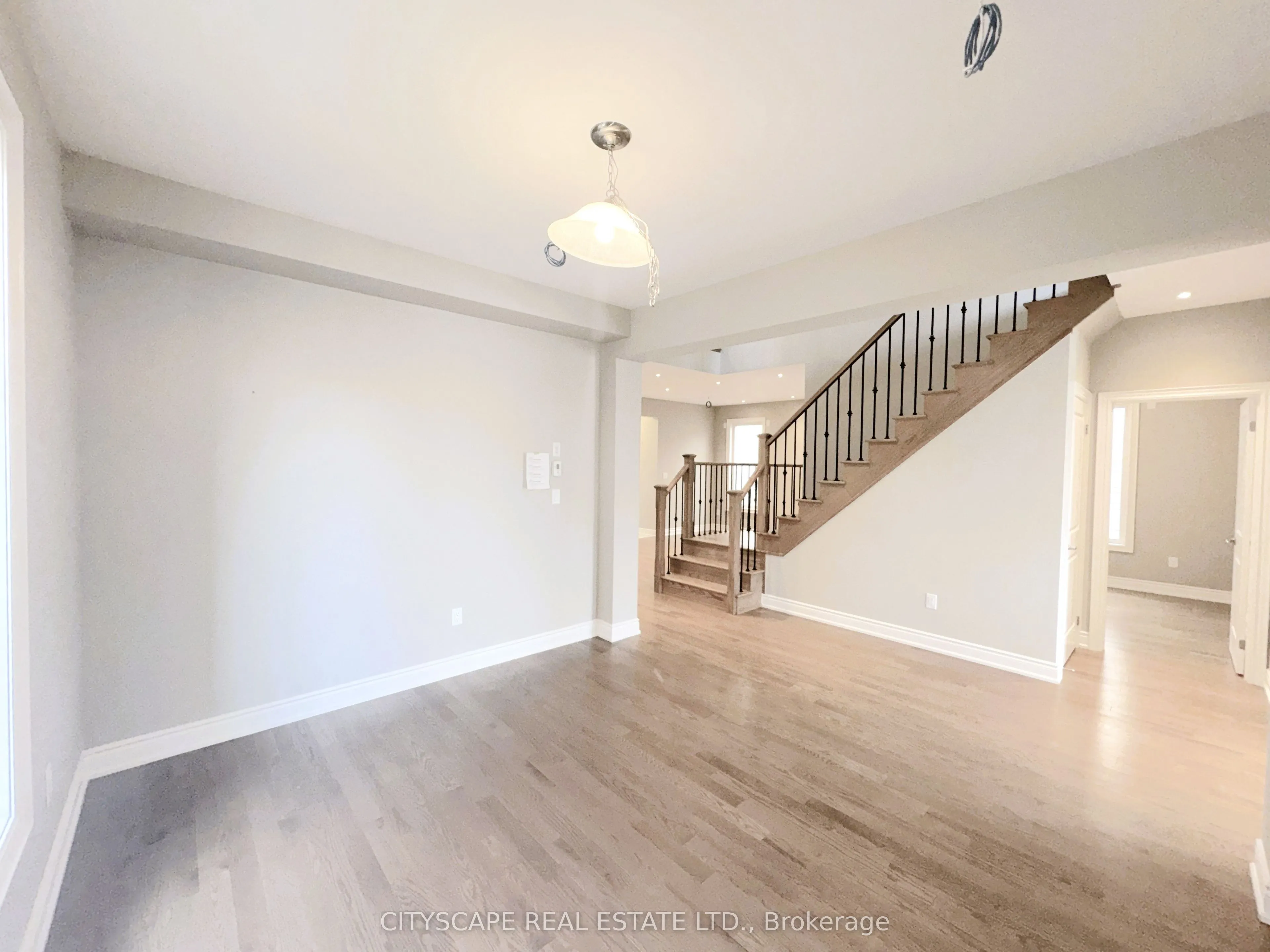 5 Pear Blossom Way