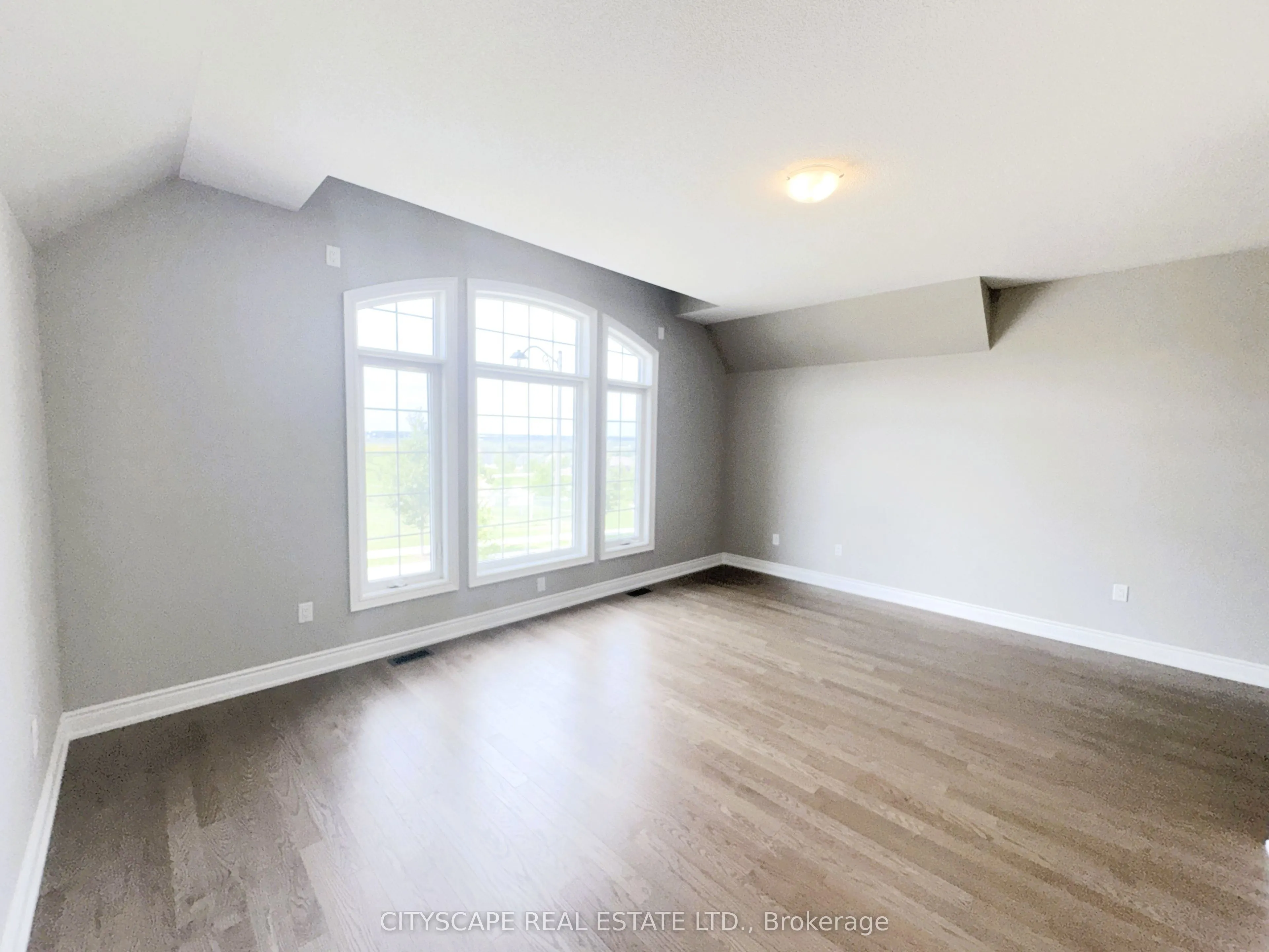 5 Pear Blossom Way