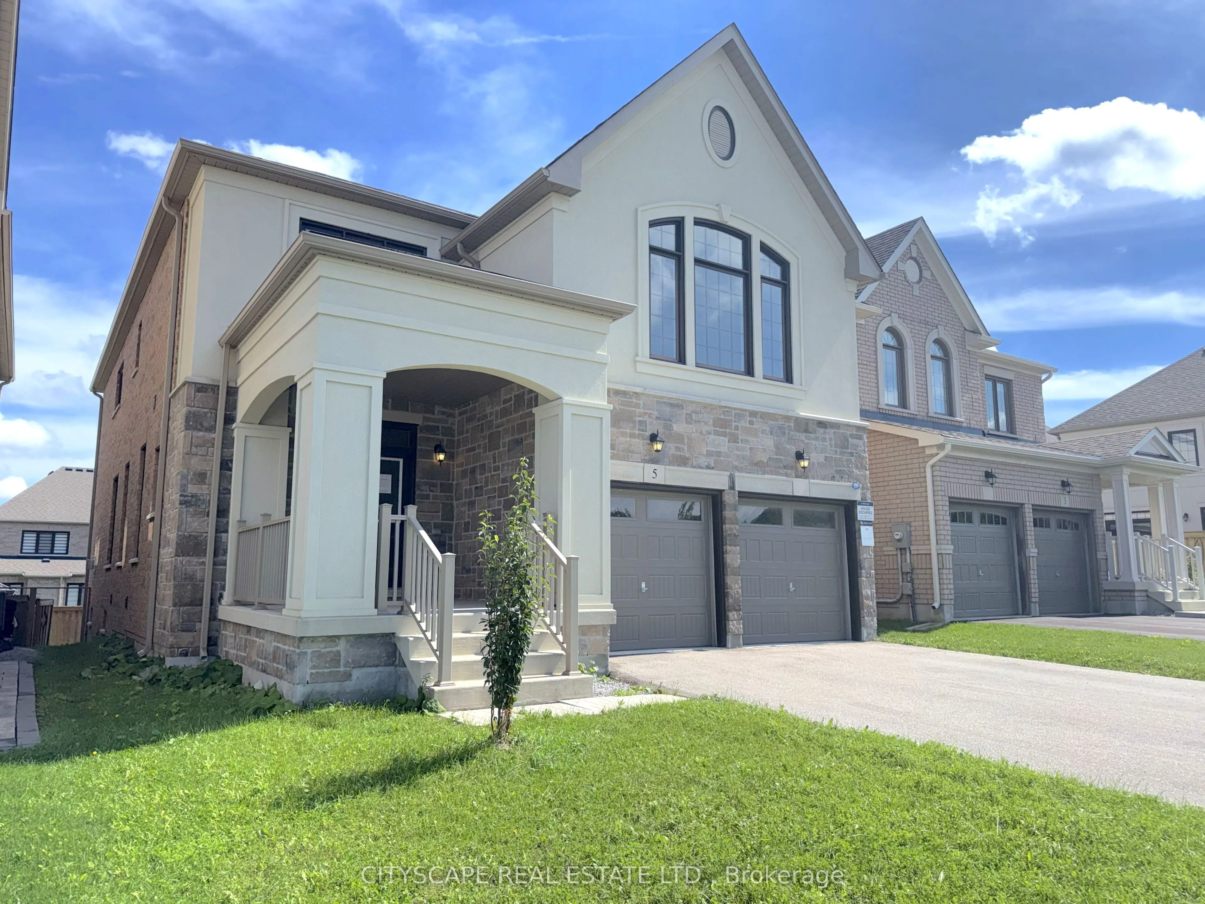 5 Pear Blossom Way