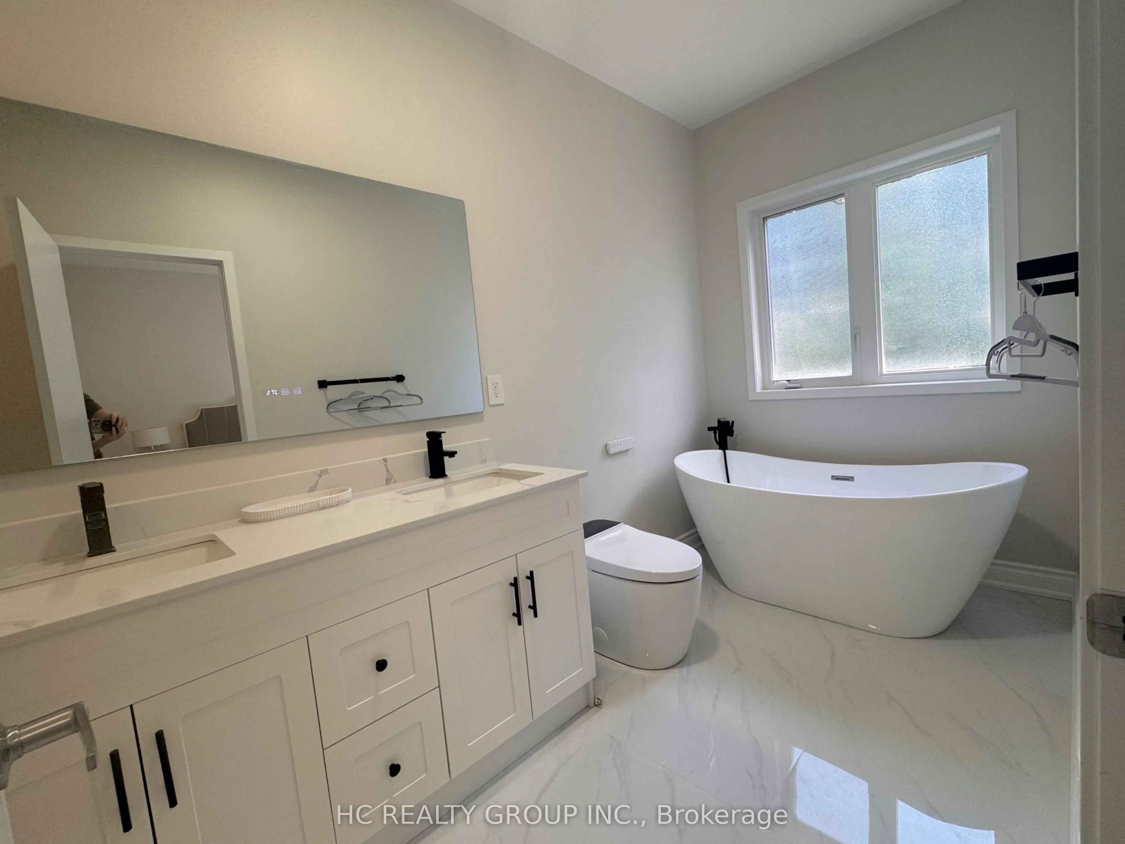 58 Pantheon Lane