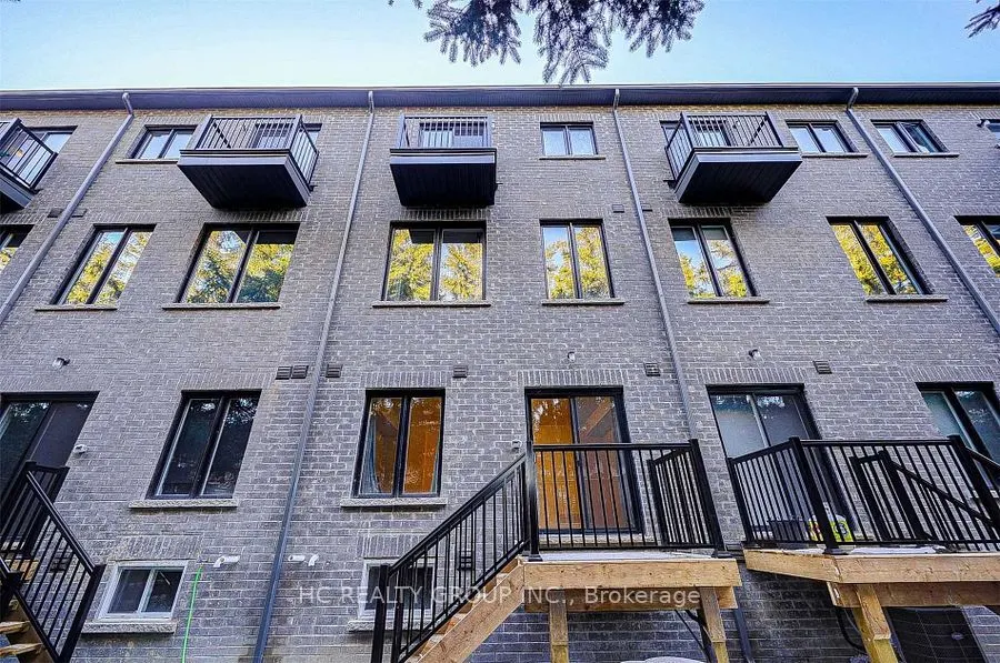 58 Pantheon Lane