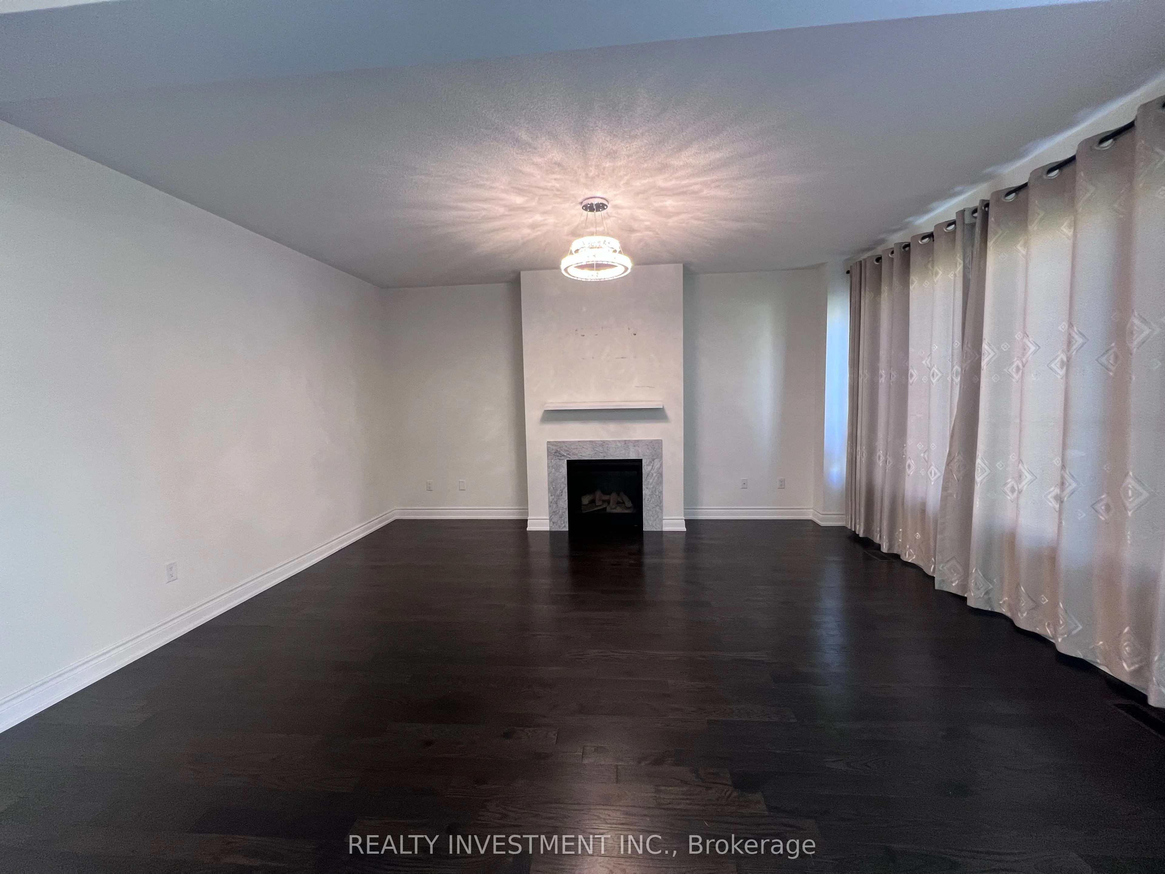 108 Holland Vista Street
