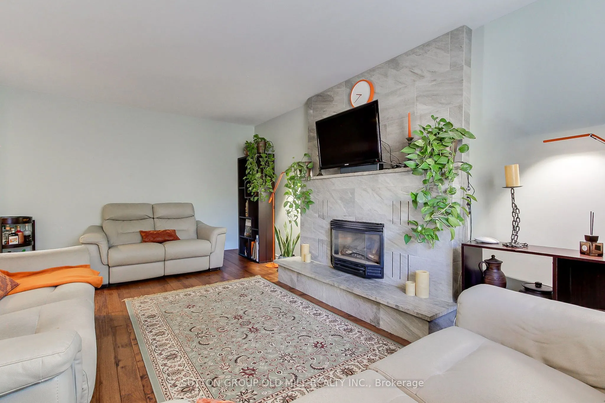 129 Robin Court