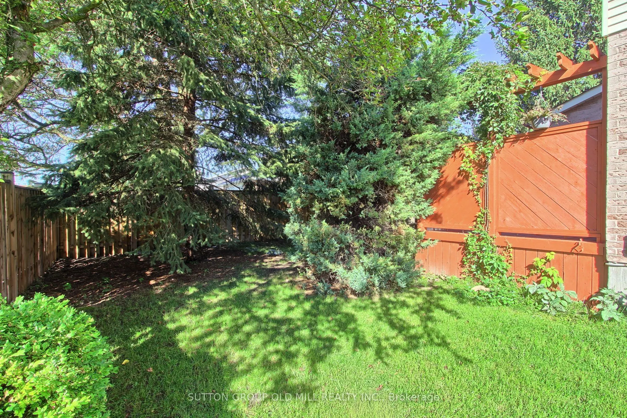 129 Robin Court