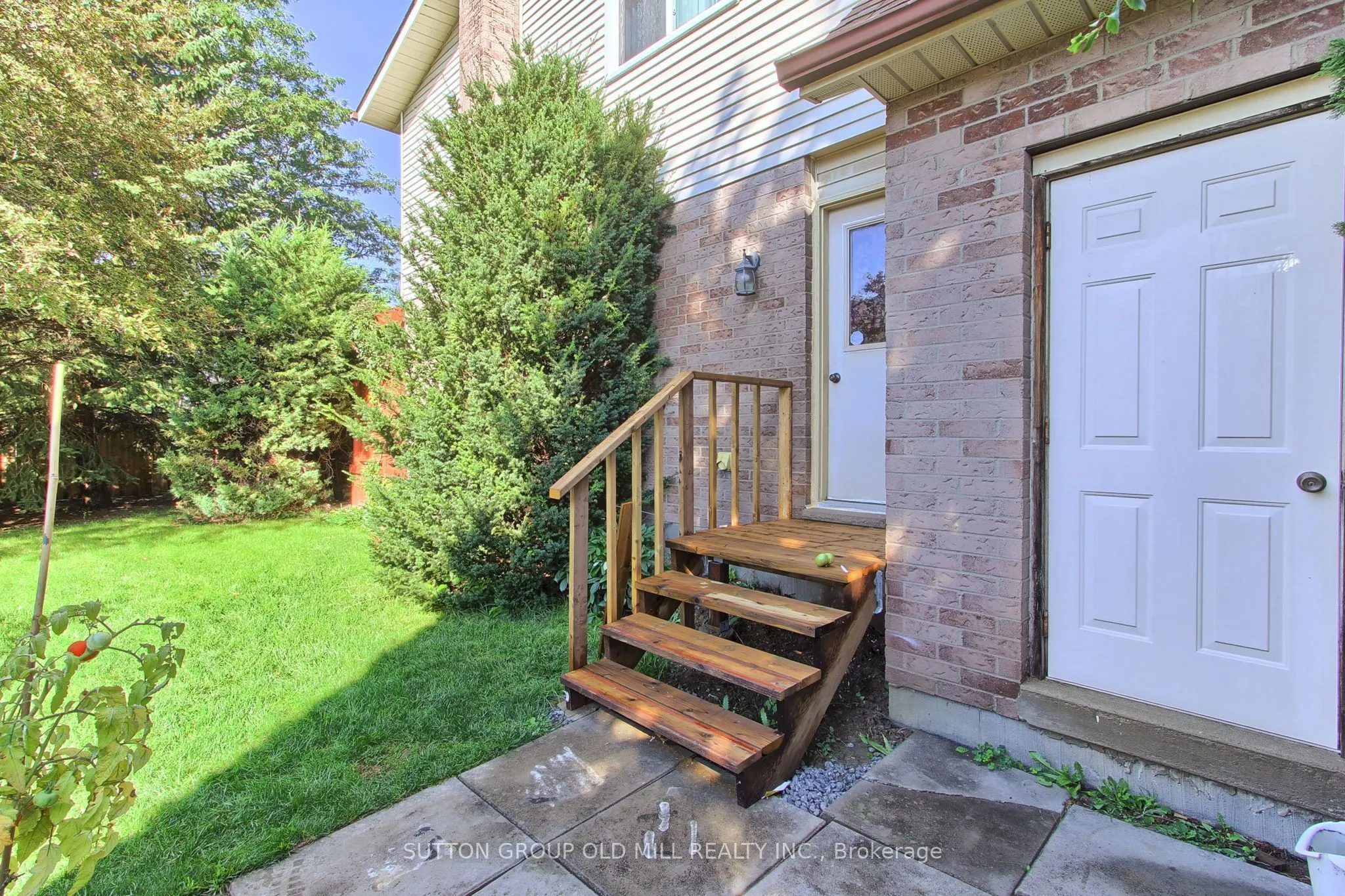 129 Robin Court