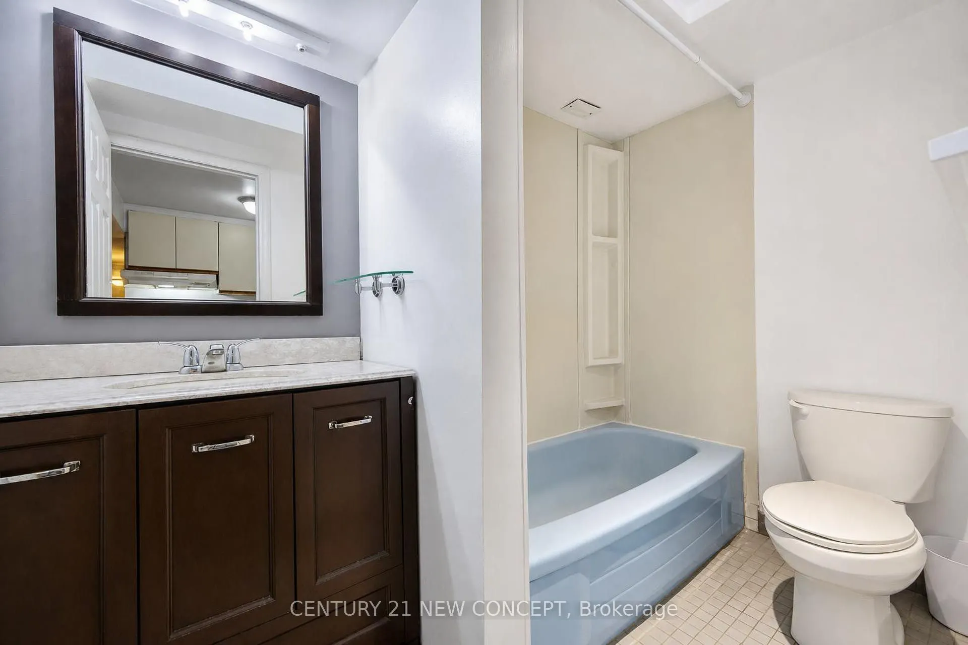 8 Millcroft Way
