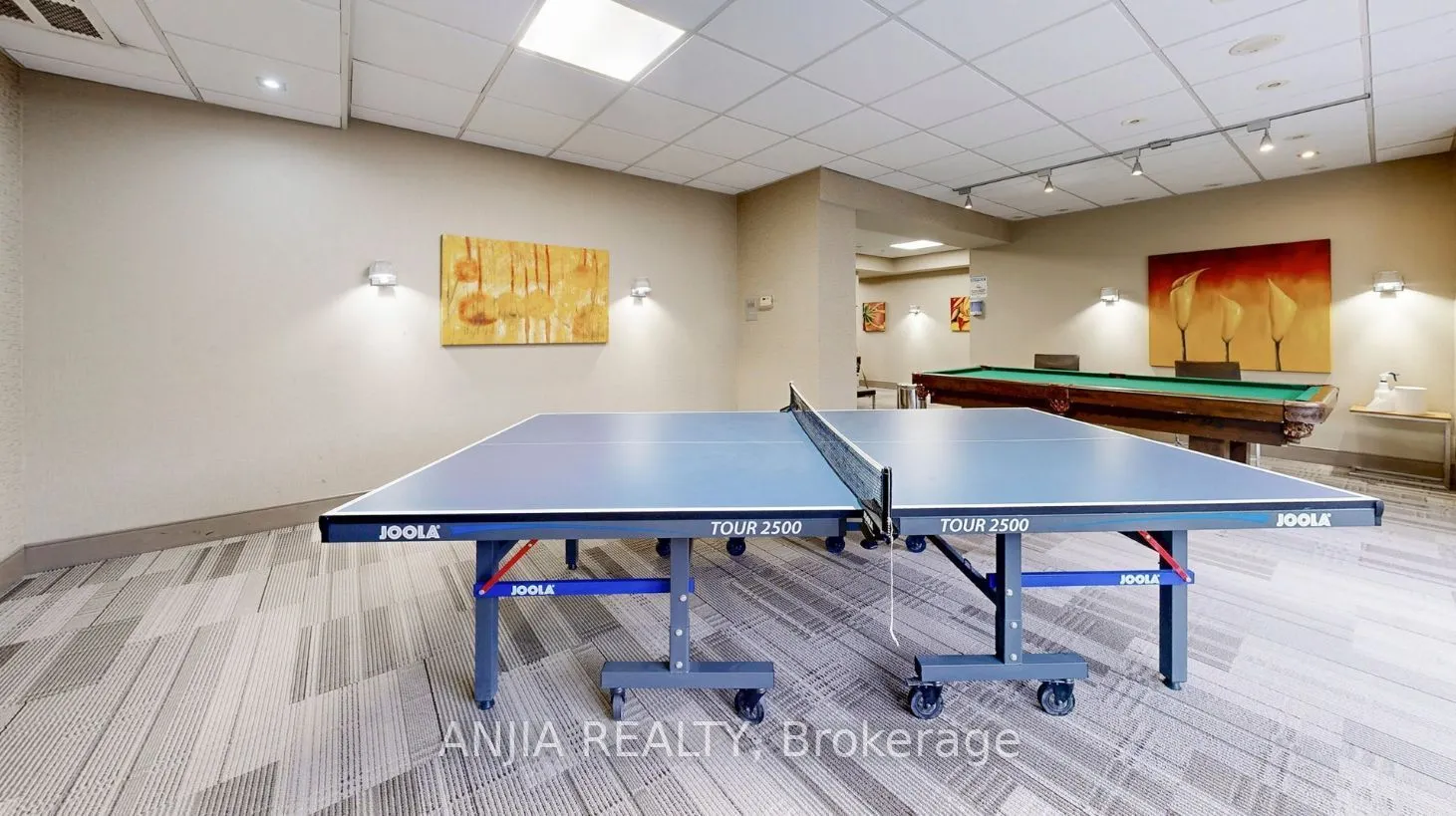 25 Galleria Parkway #23
