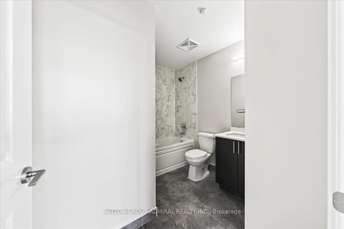 7890 Bathurst Street #806