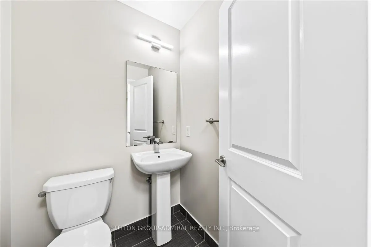 7890 Bathurst Street #806
