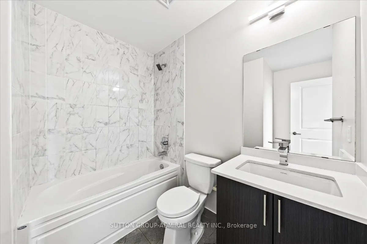 7890 Bathurst Street #806