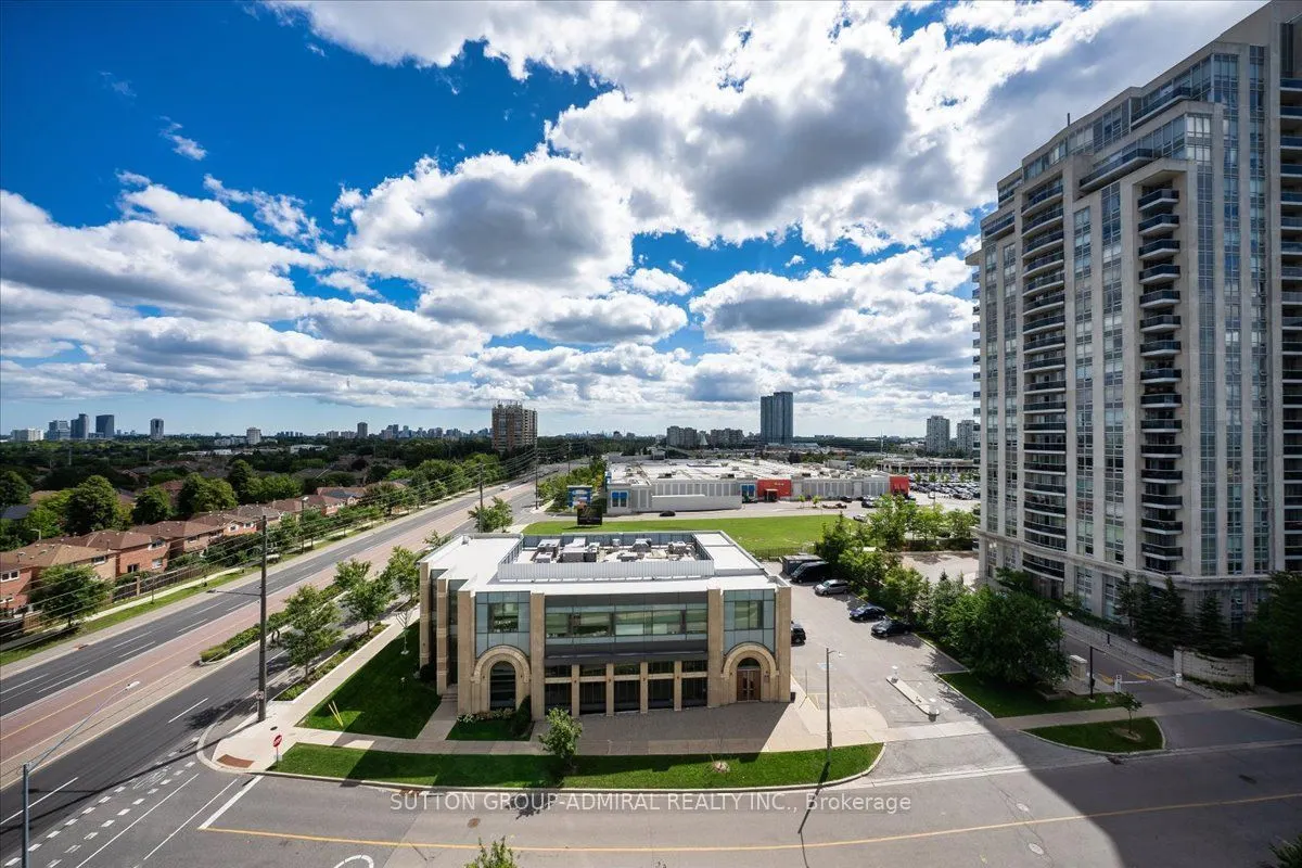 7890 Bathurst Street #806