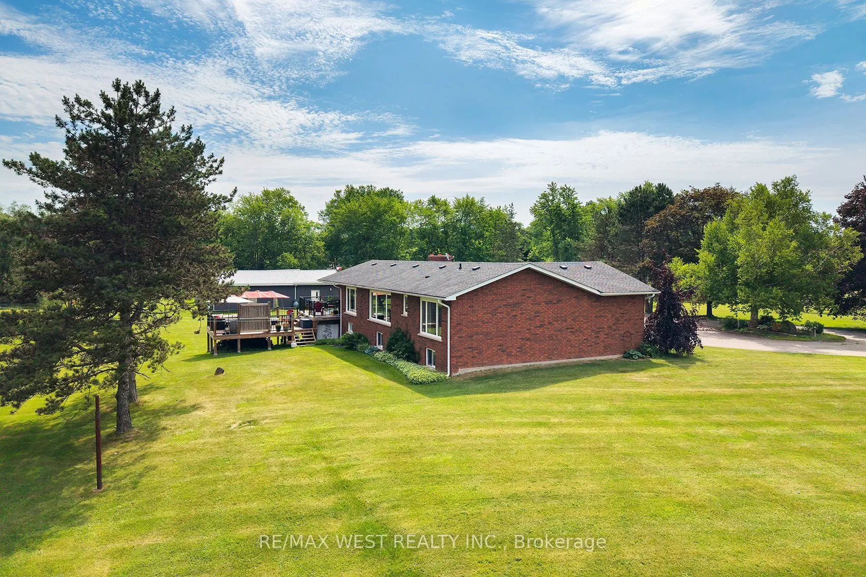 7324 Highway 9 Road S