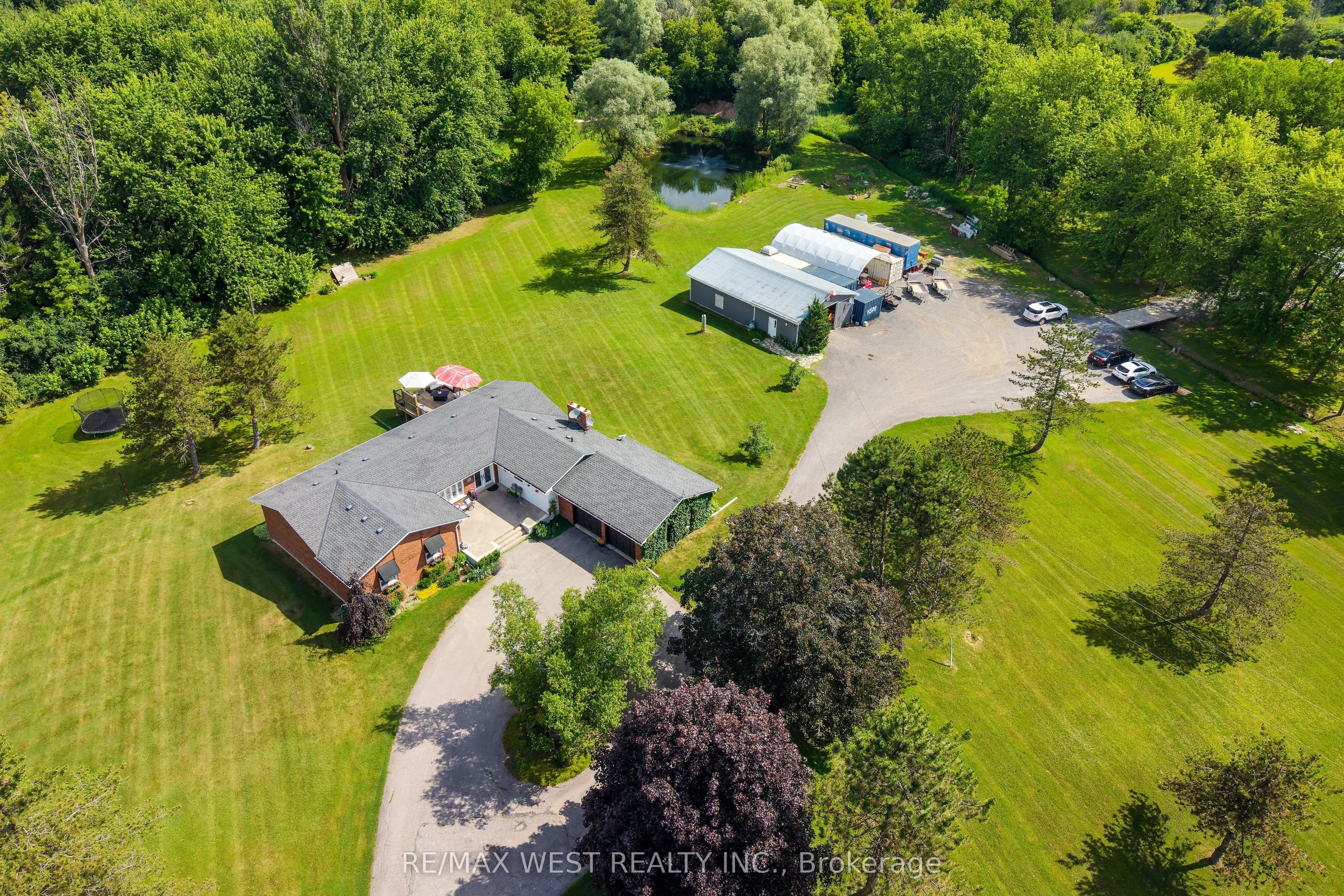 7324 Highway 9 Road S