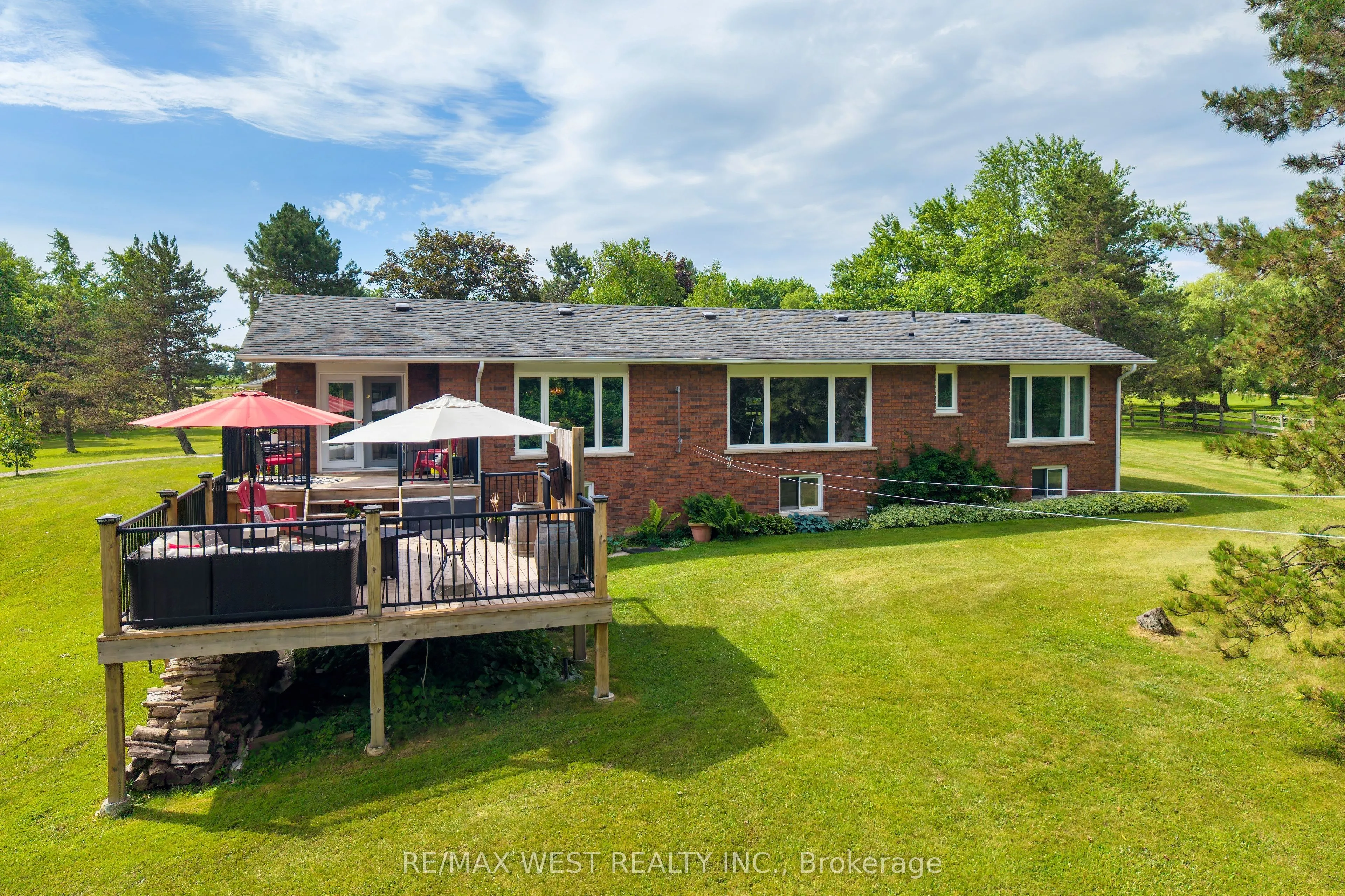 7324 Highway 9 Road S