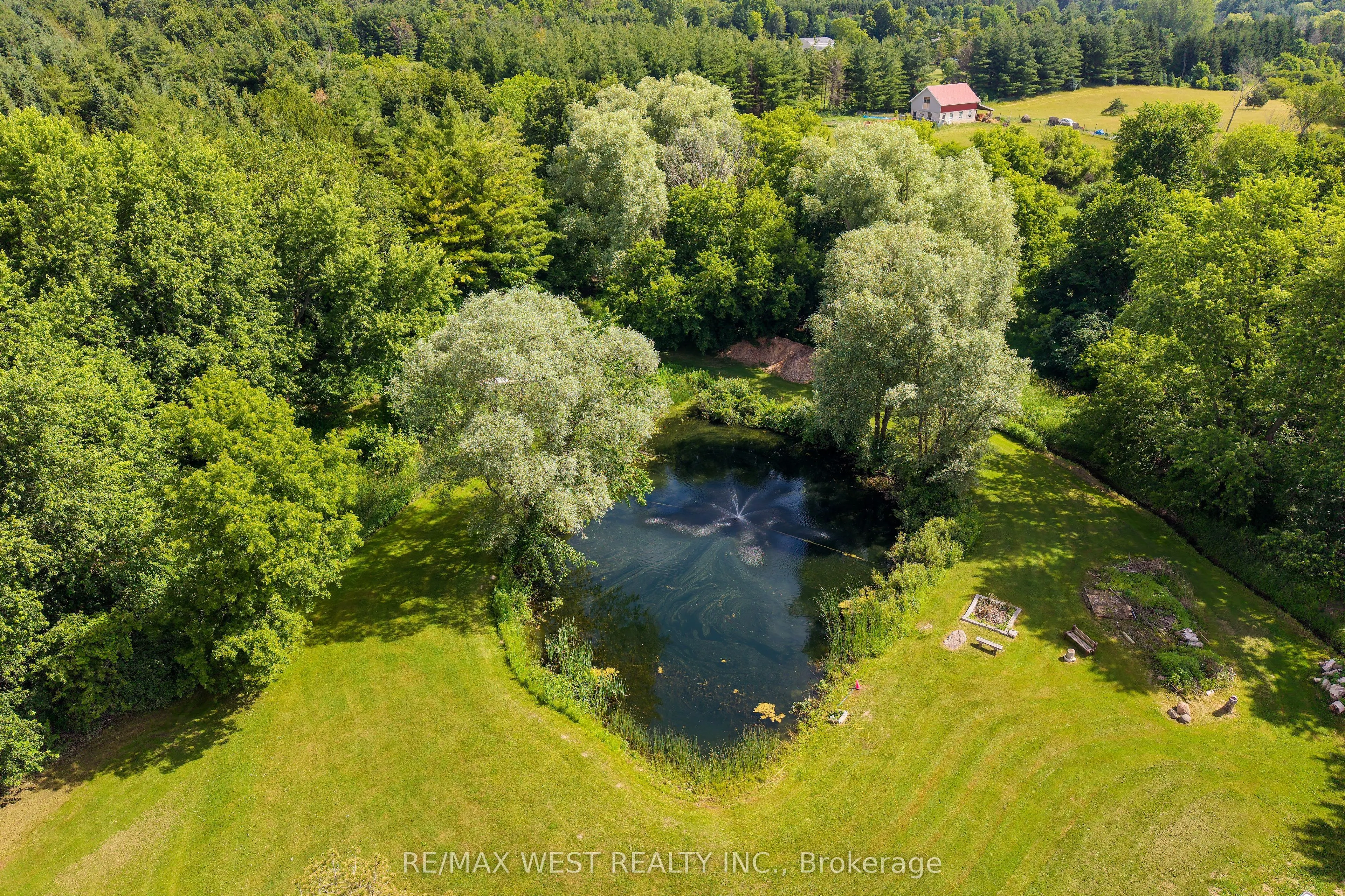 7324 Highway 9 Road S