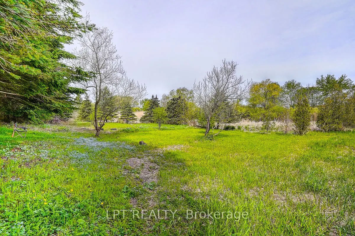 585 Holgate Circle
