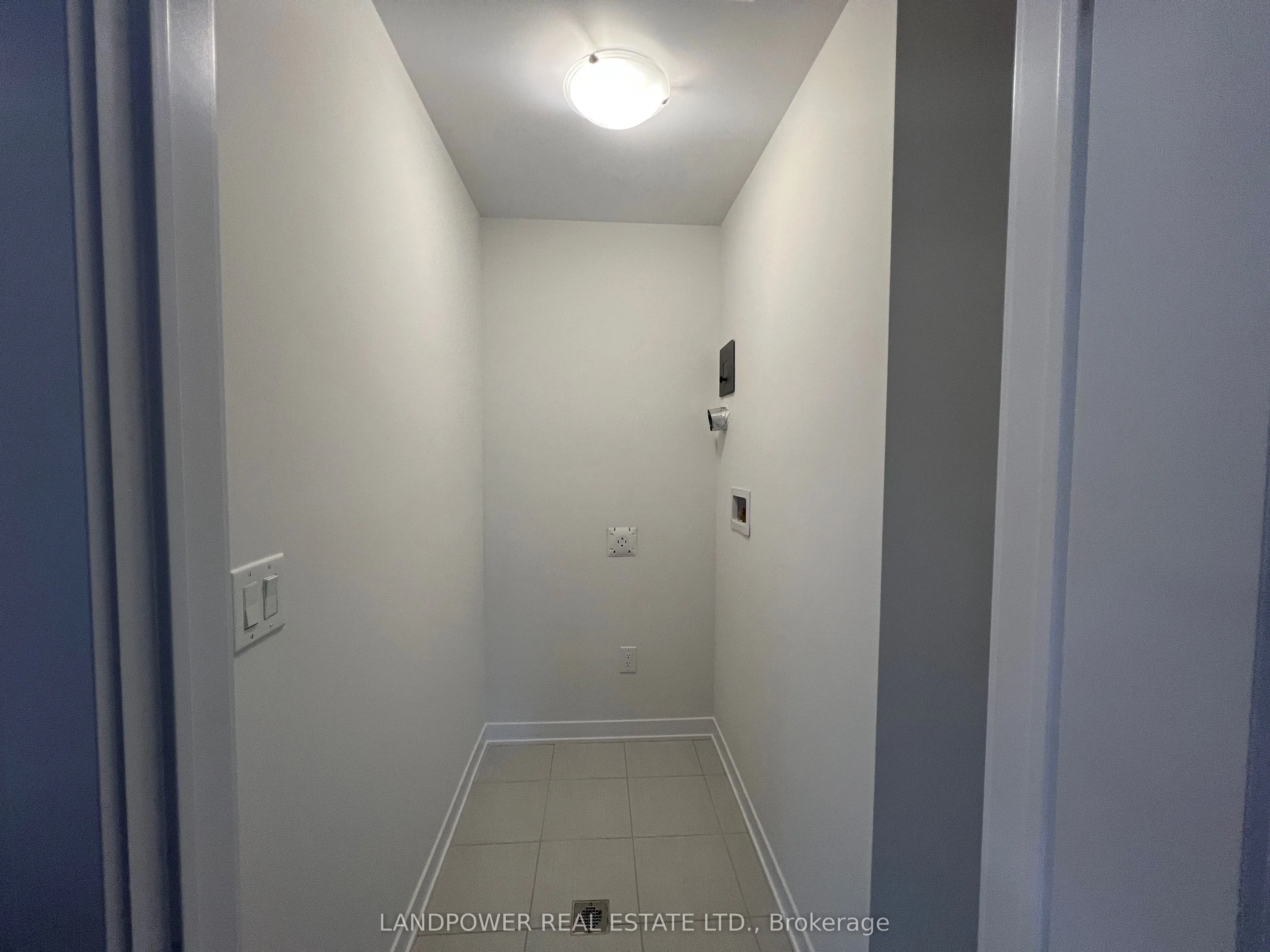 157 Anna Russell Way