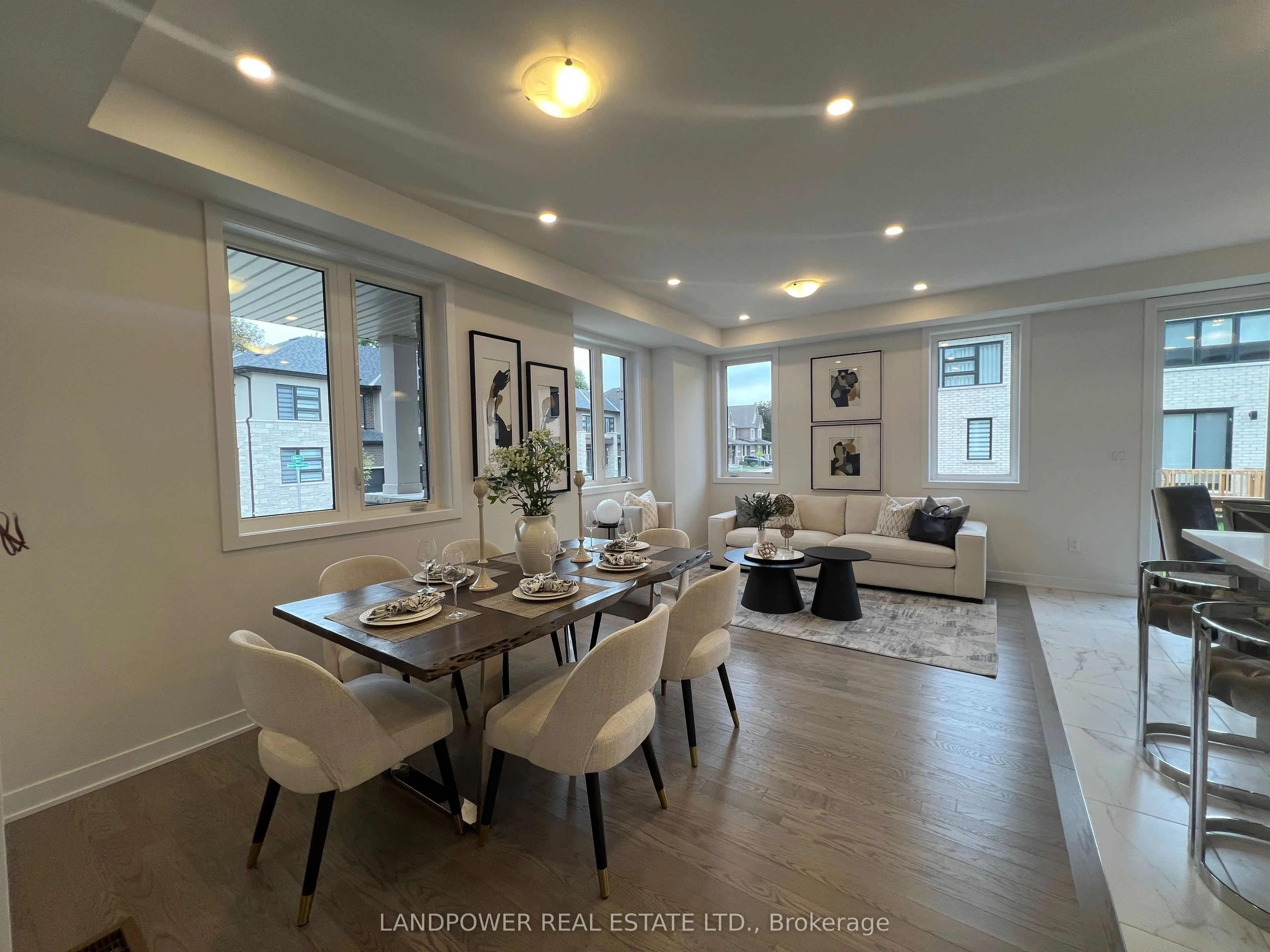 157 Anna Russell Way