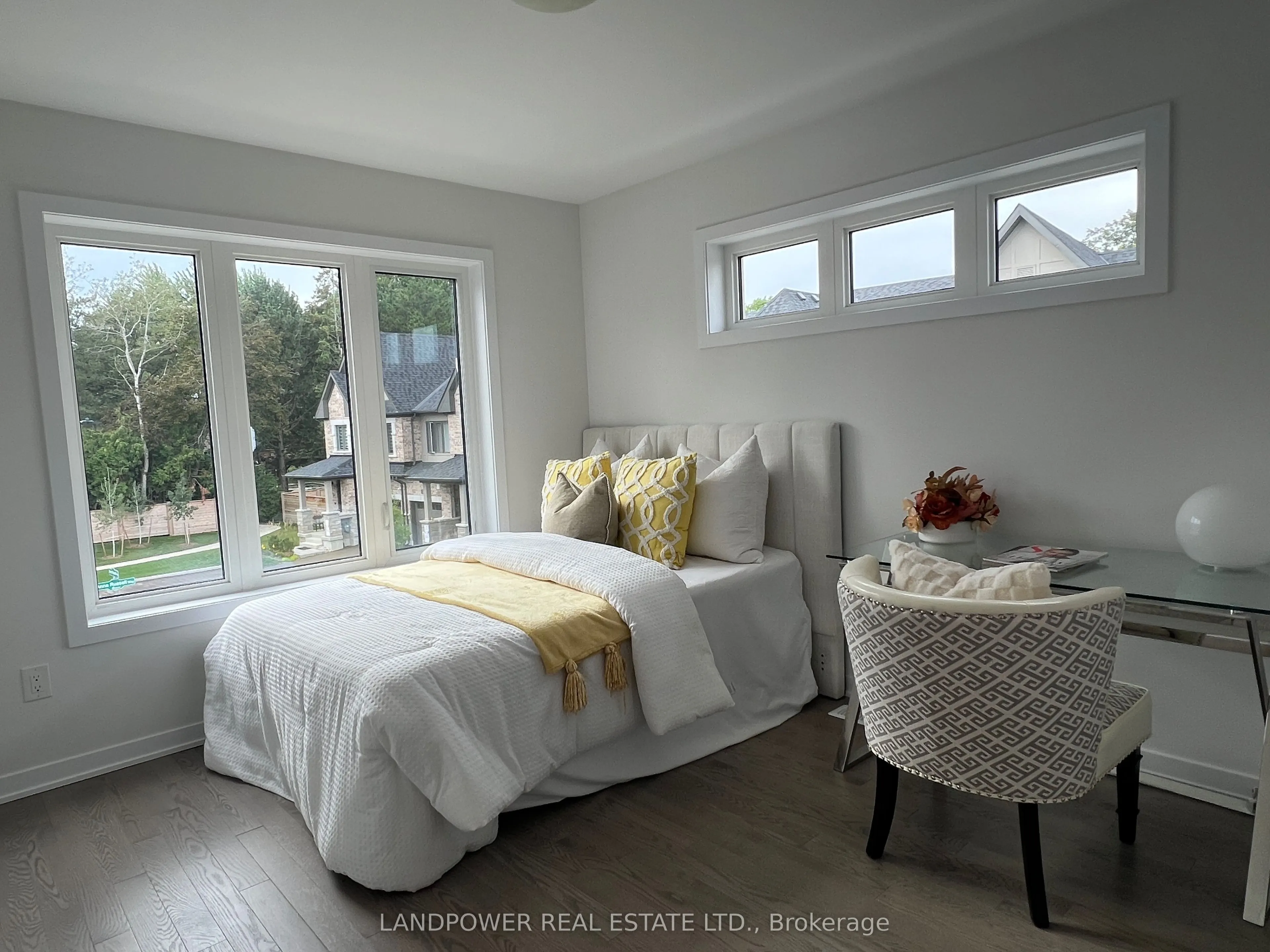 157 Anna Russell Way