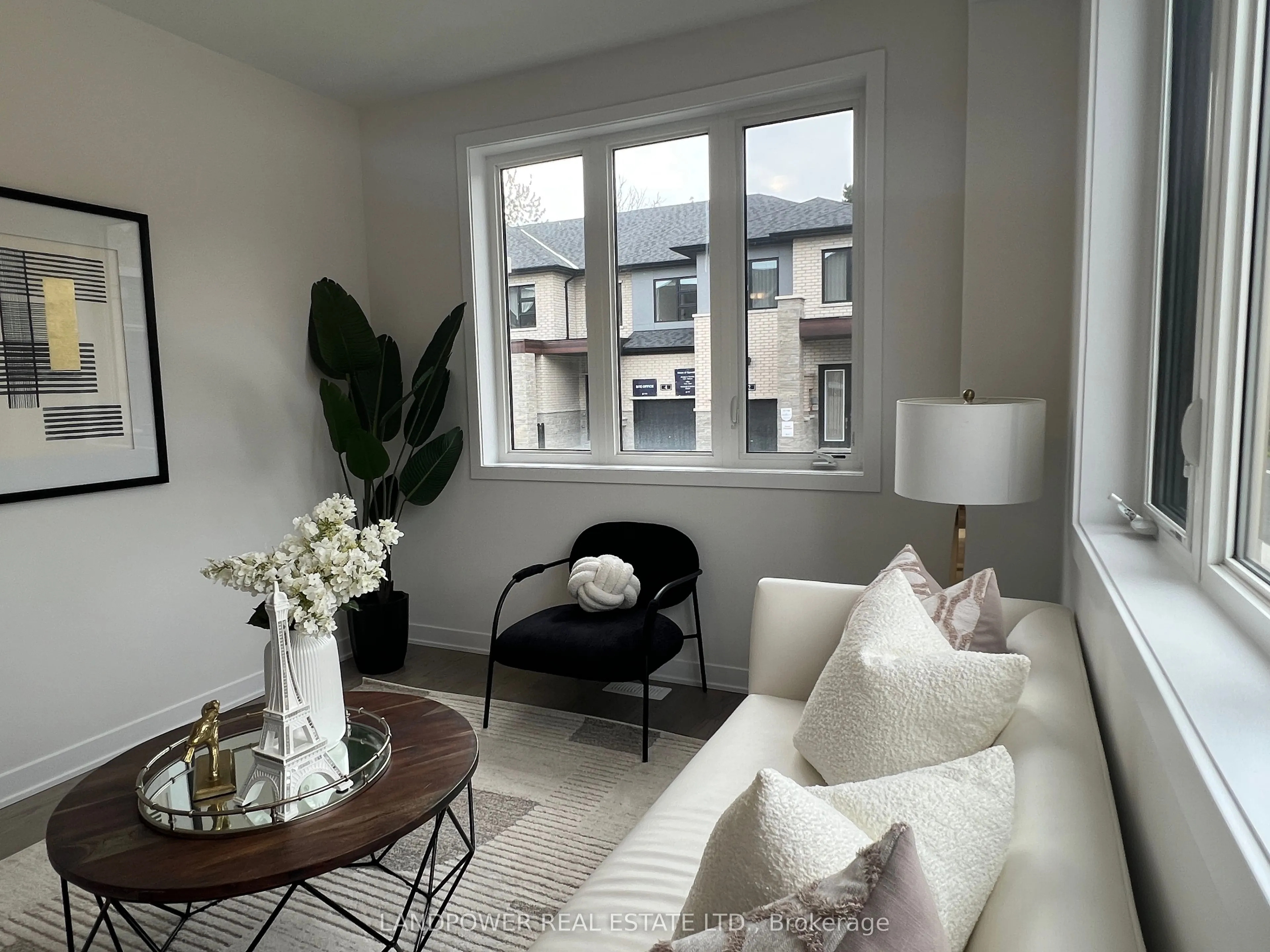 157 Anna Russell Way