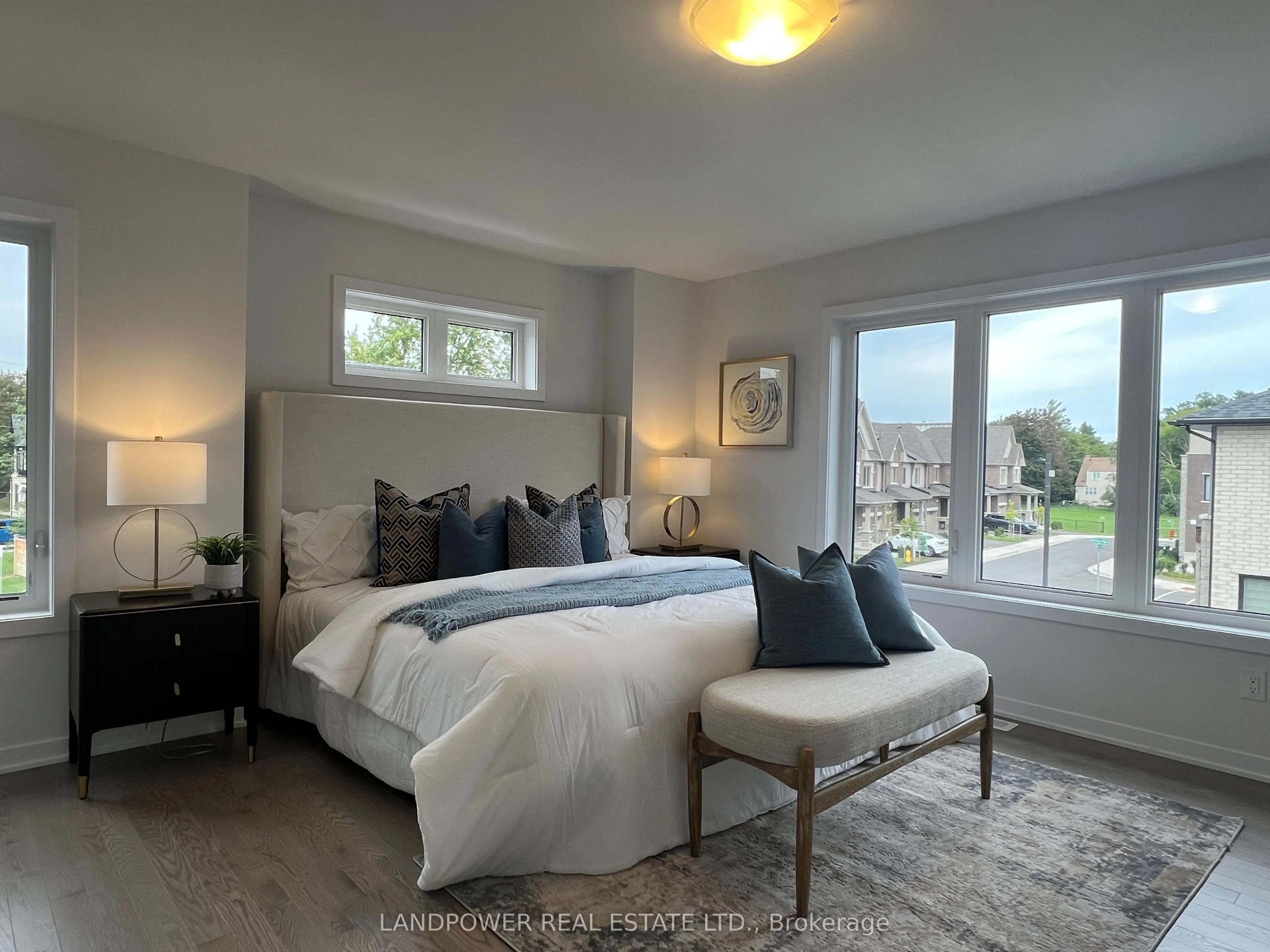 157 Anna Russell Way