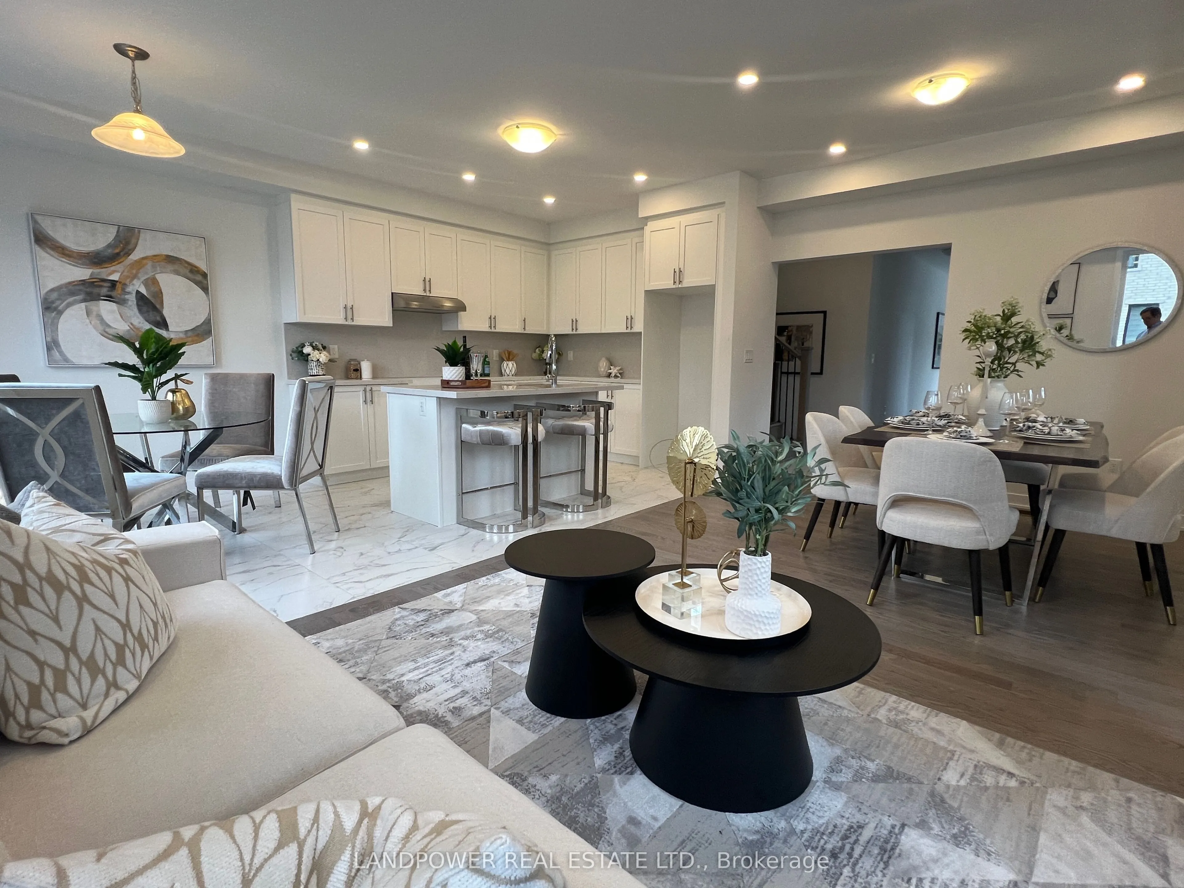 157 Anna Russell Way