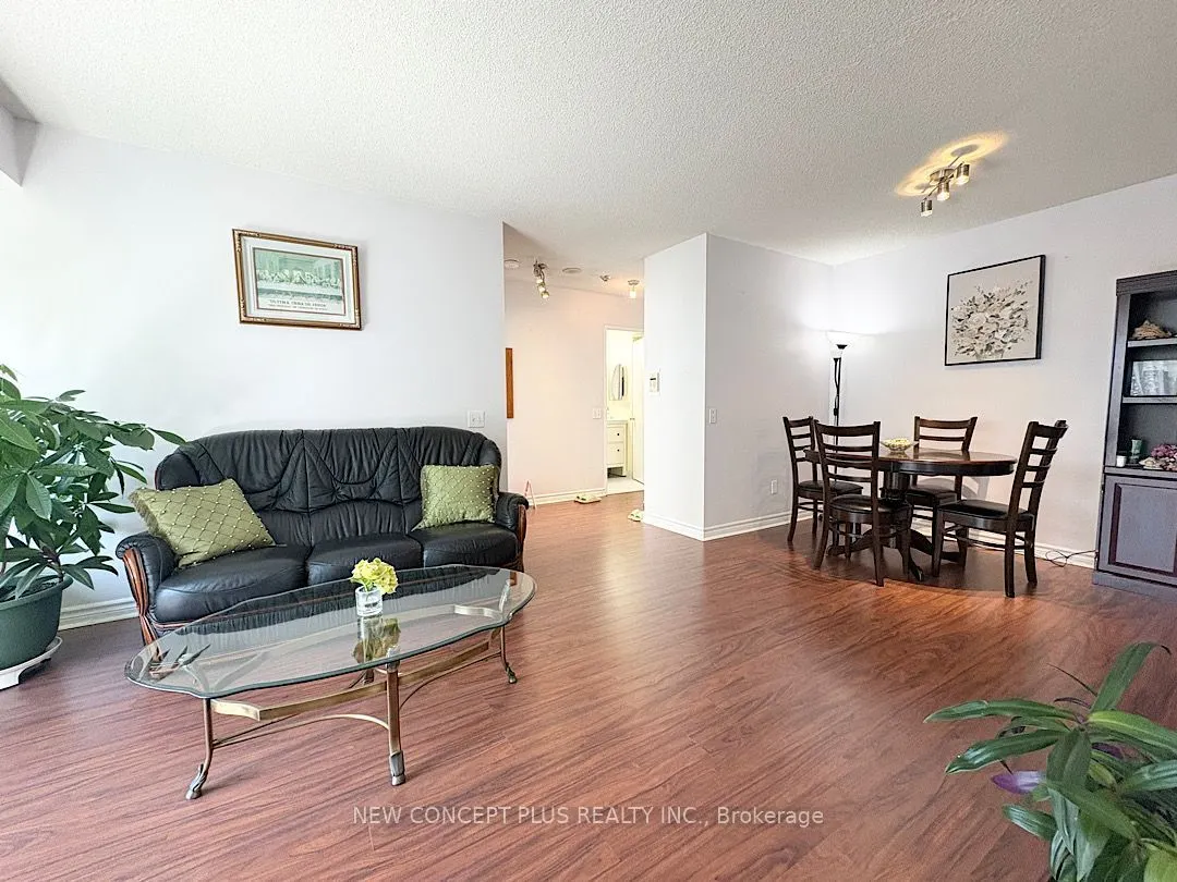 91 Townsgate Drive #506