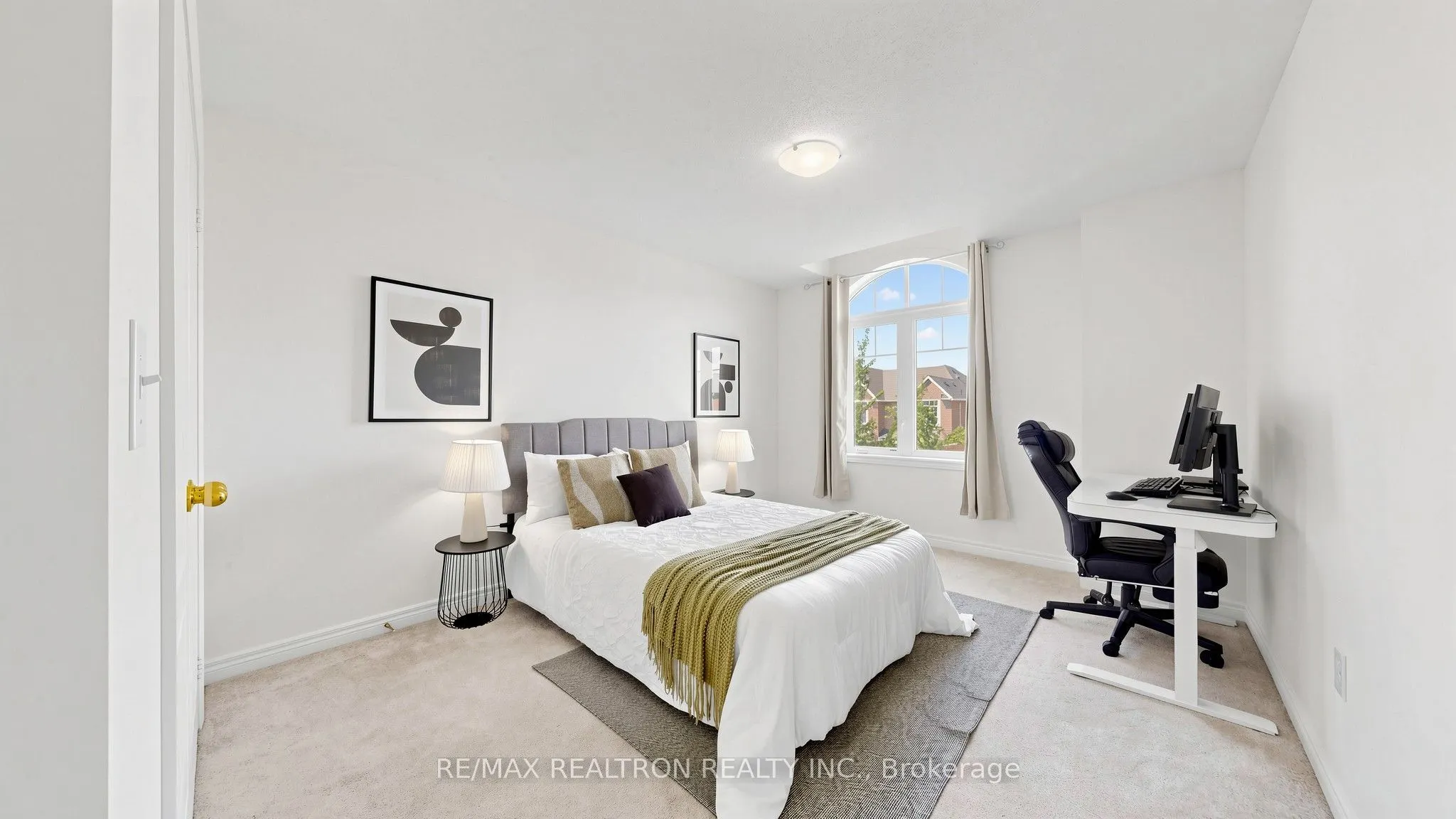23 Foxberry Road