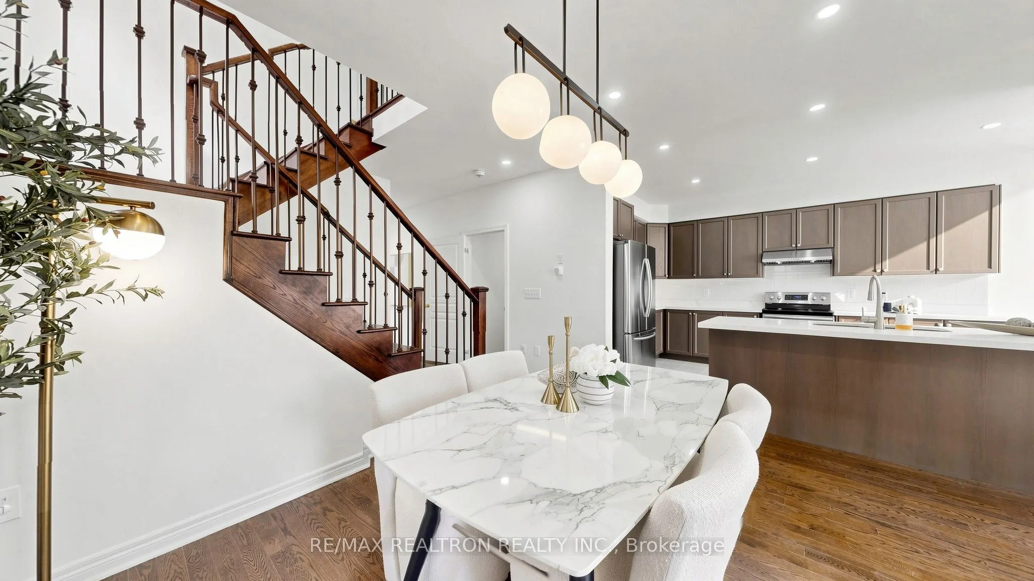 23 Foxberry Road