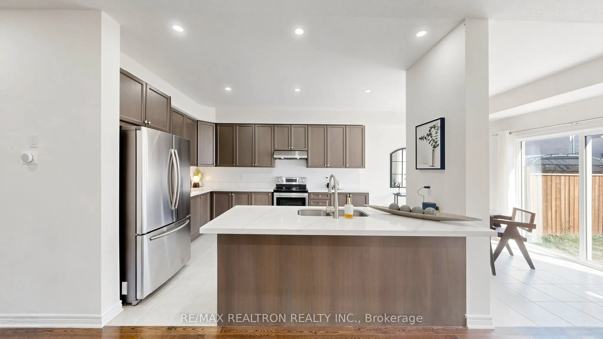 23 Foxberry Road