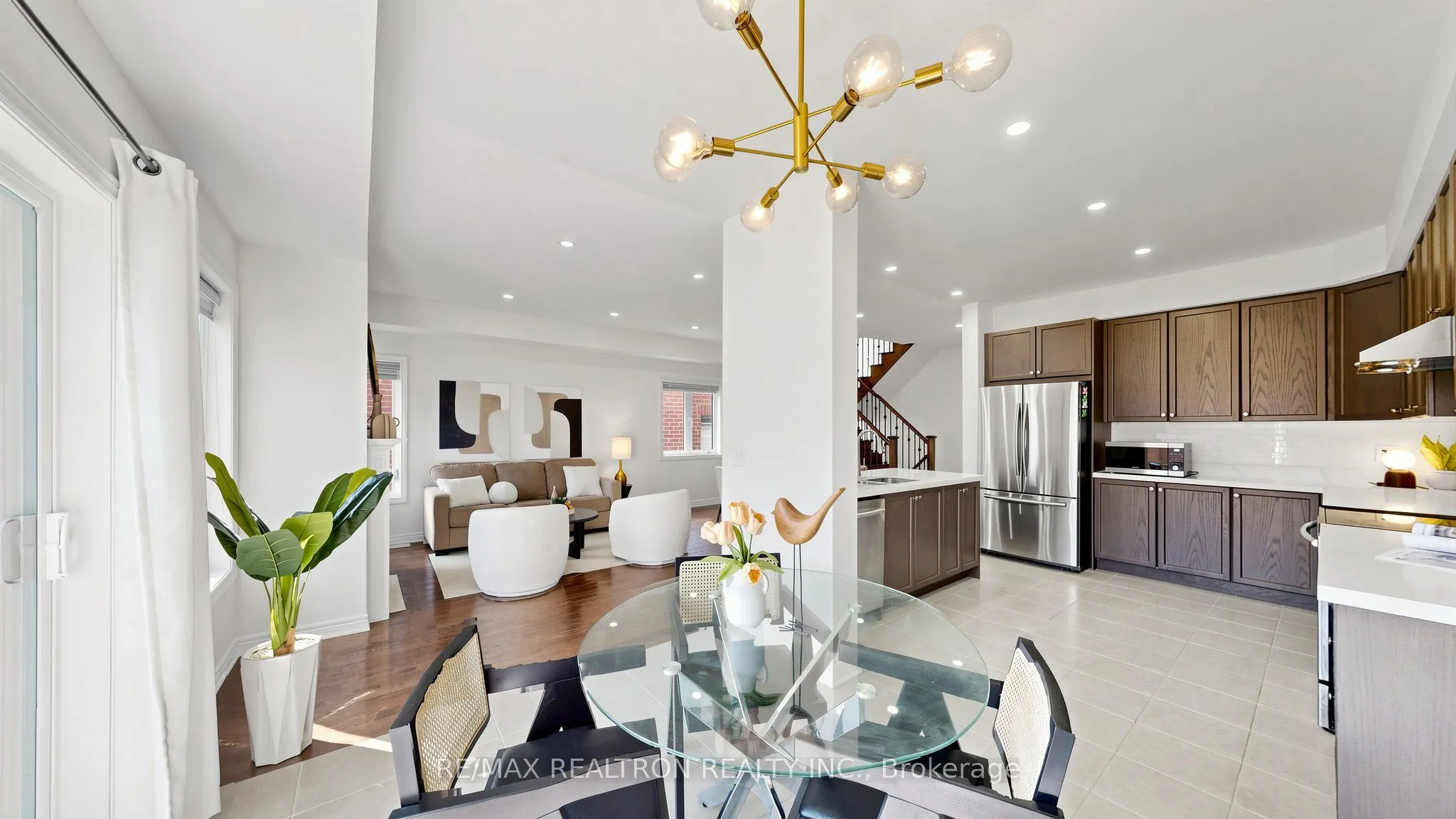 23 Foxberry Road