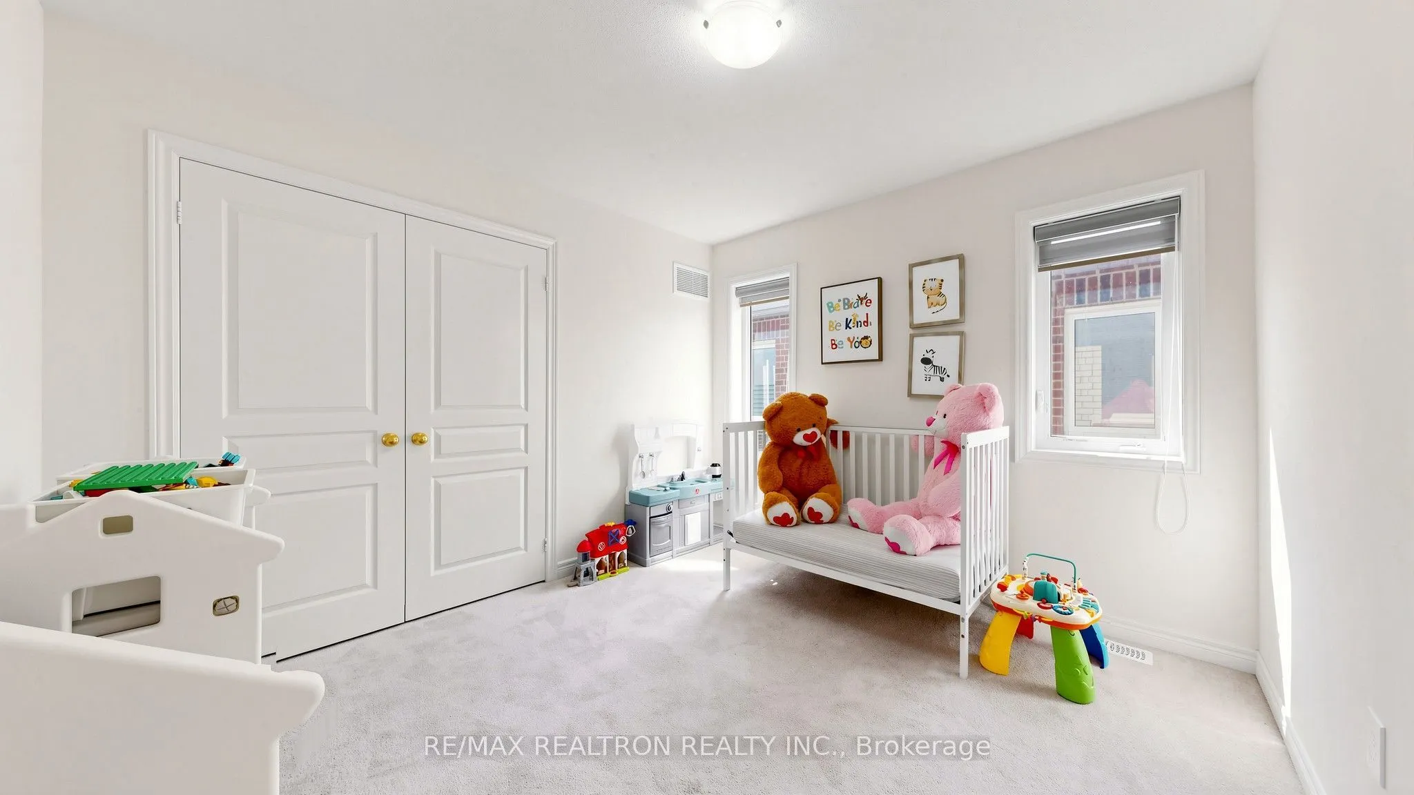 23 Foxberry Road