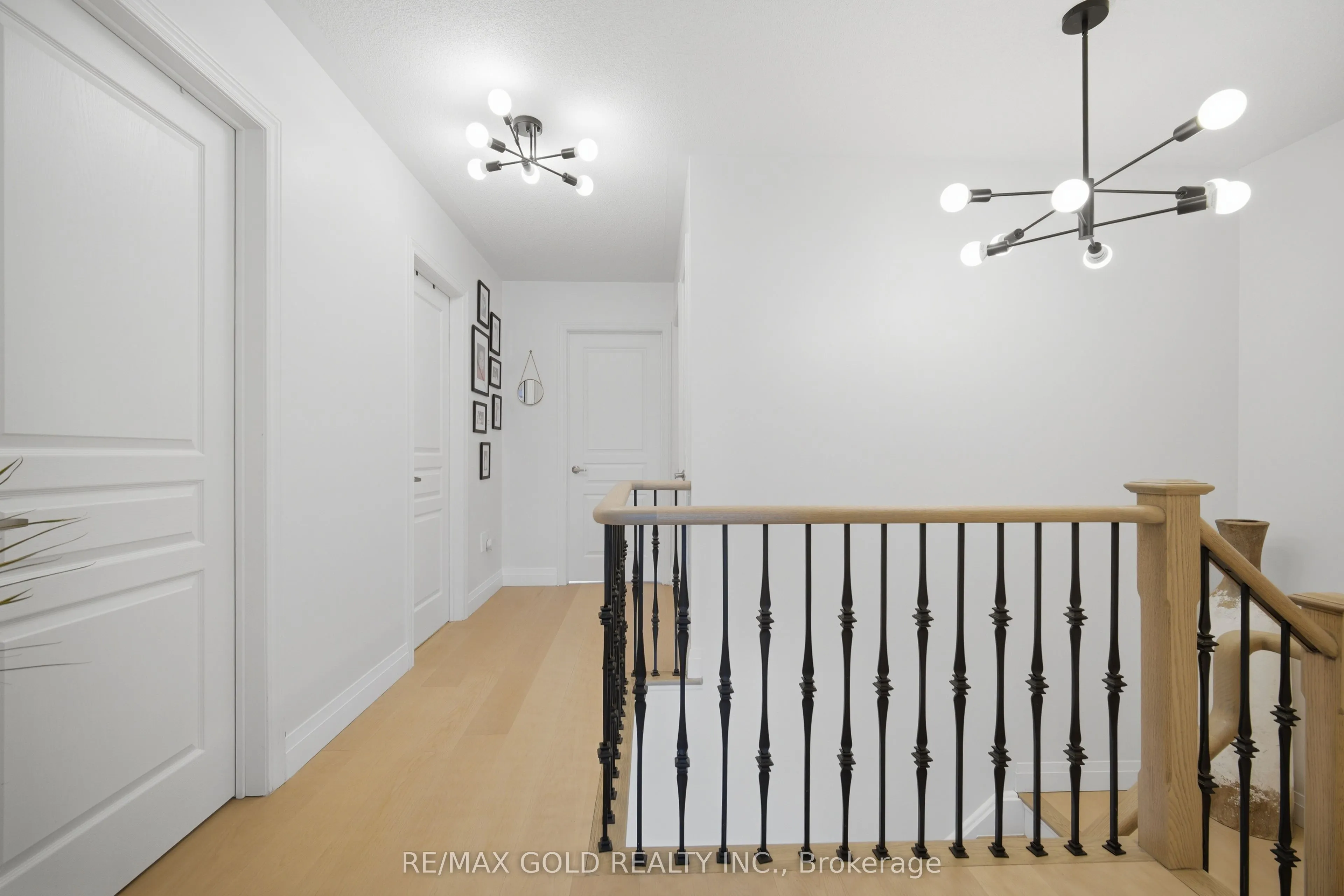 24 Gunning Crescent E