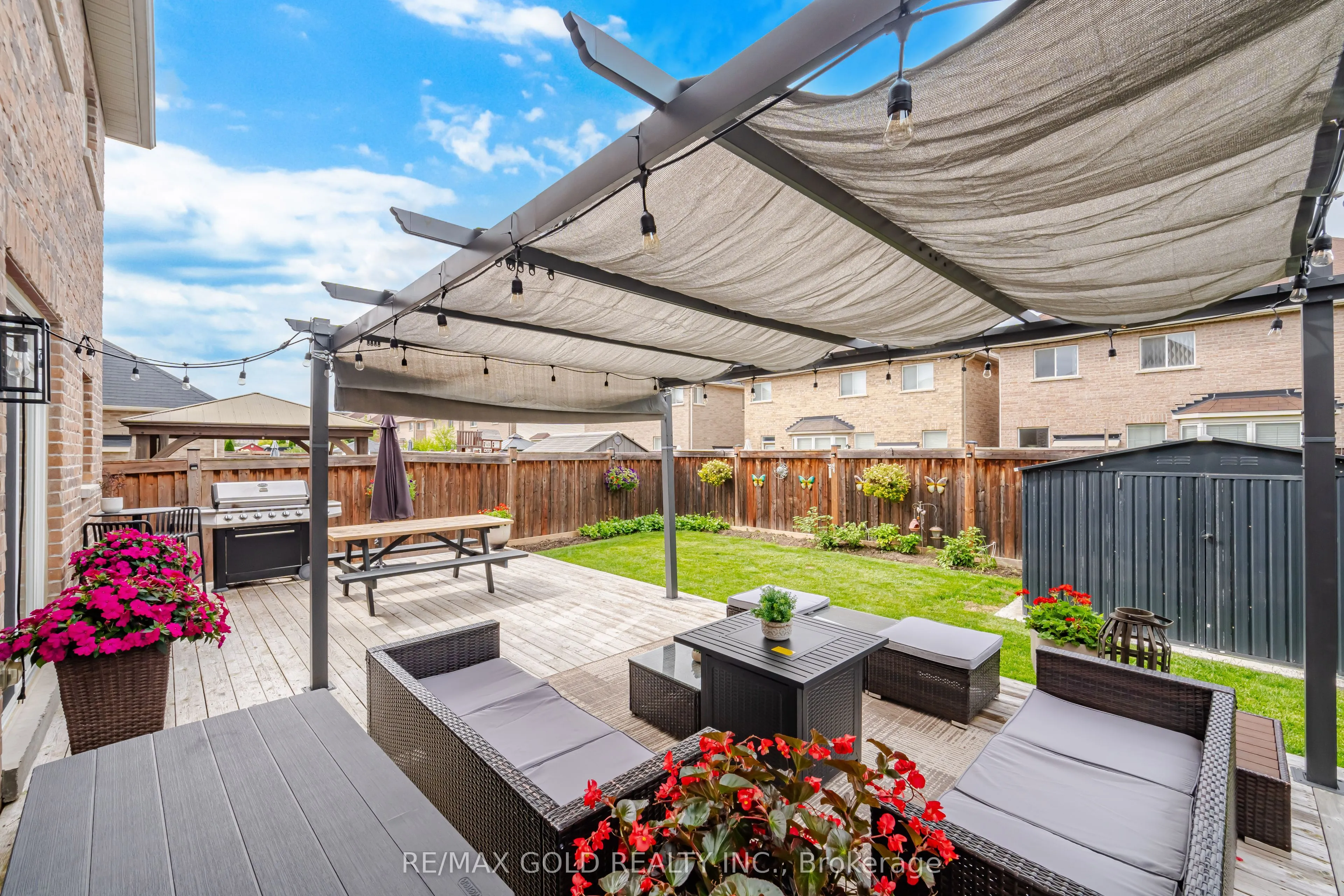 24 Gunning Crescent E