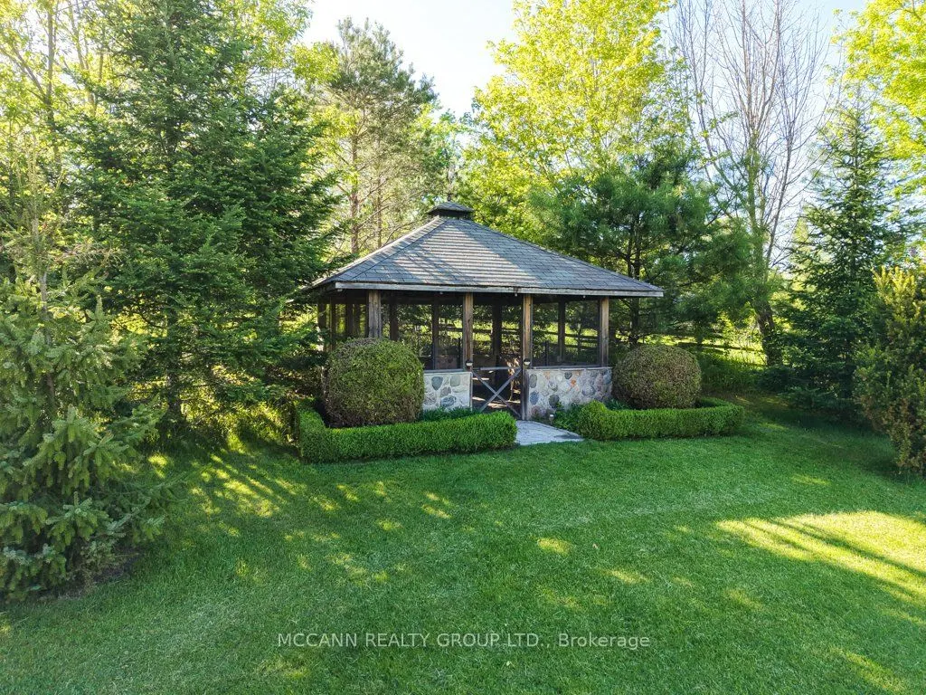 10445 Side Road 17 Road
