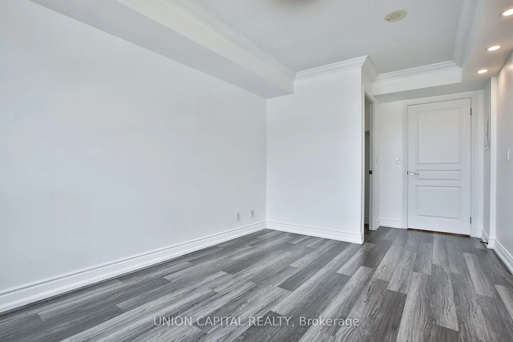 32 Clegg Road #612