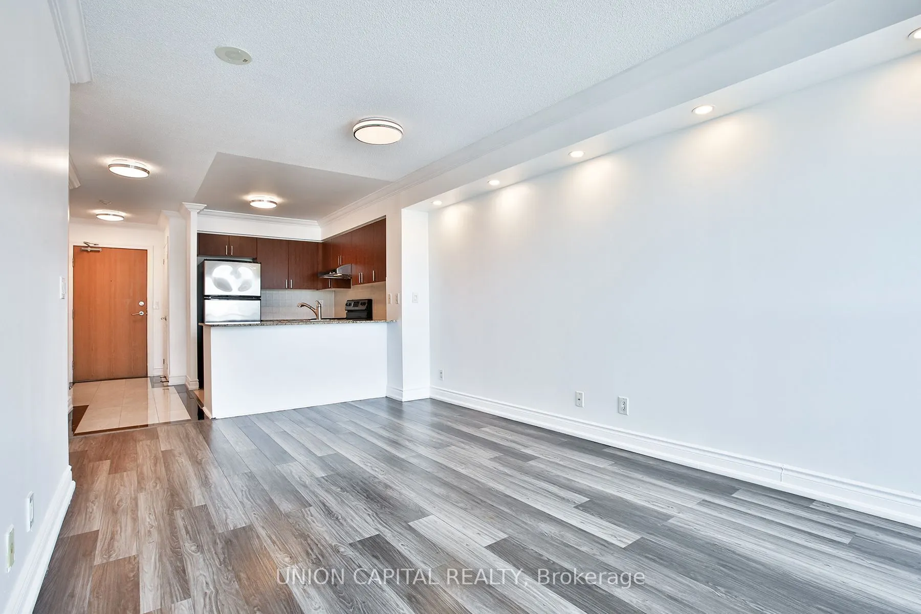 32 Clegg Road #612