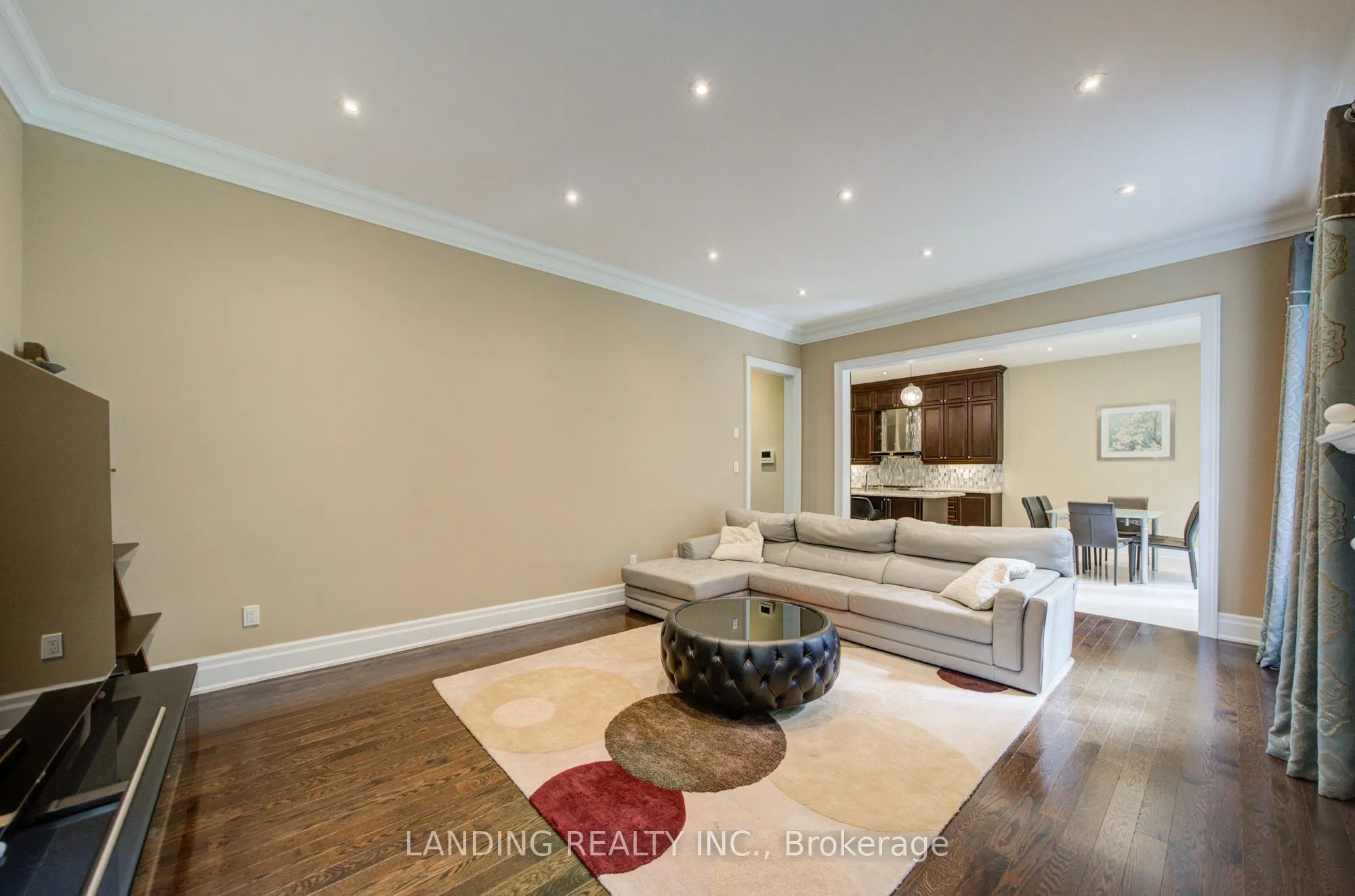 57 Strawbridge Farm Drive
