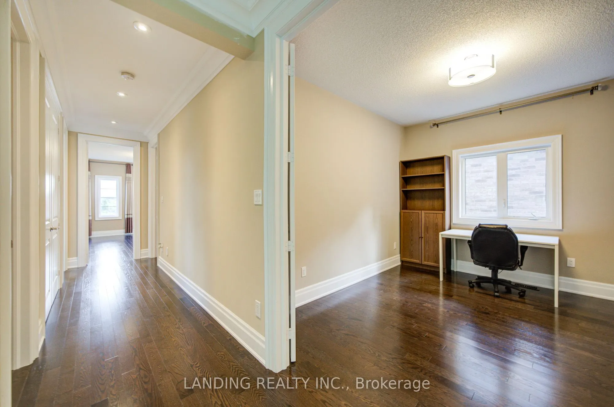 57 Strawbridge Farm Drive