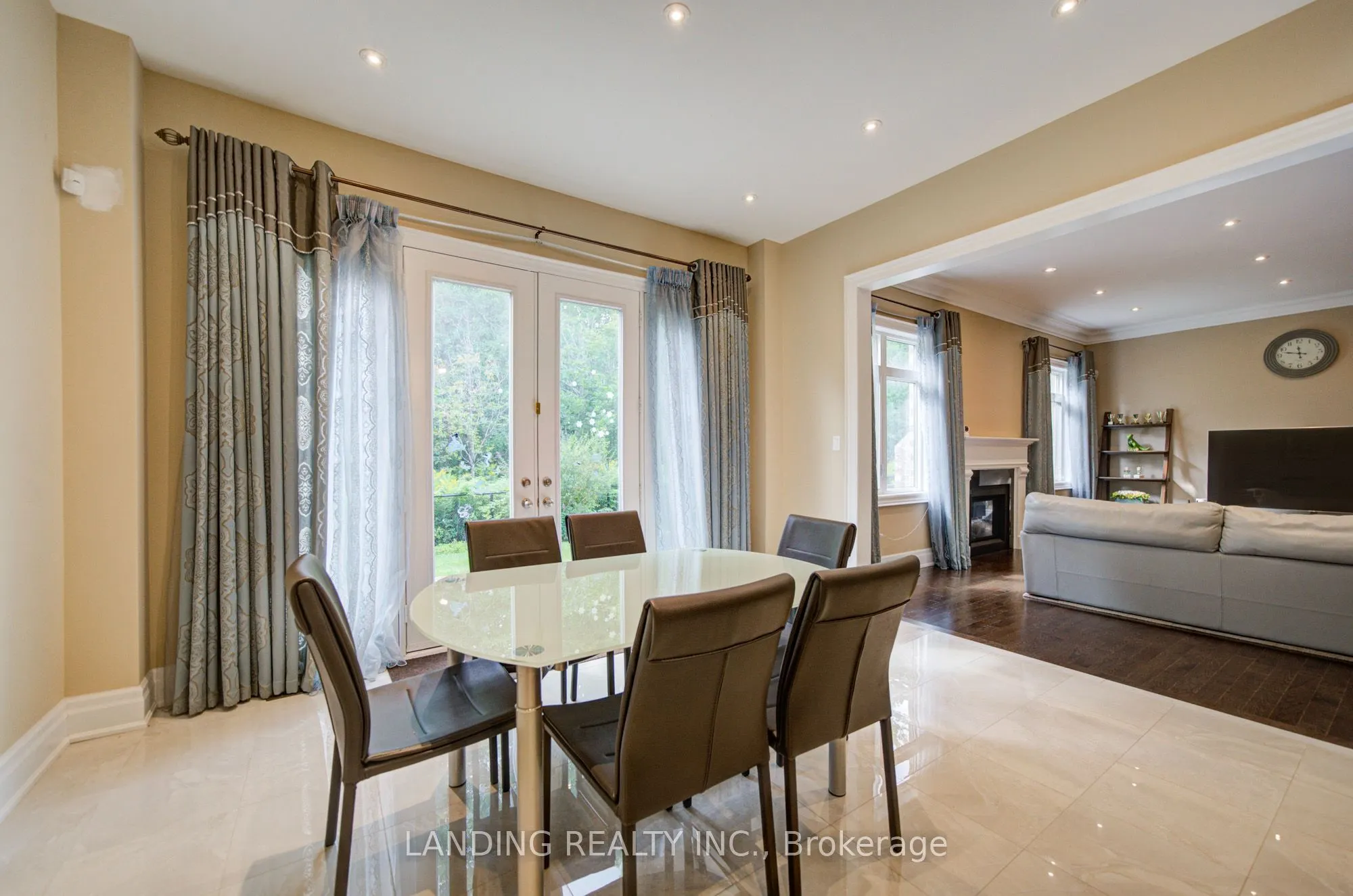 57 Strawbridge Farm Drive