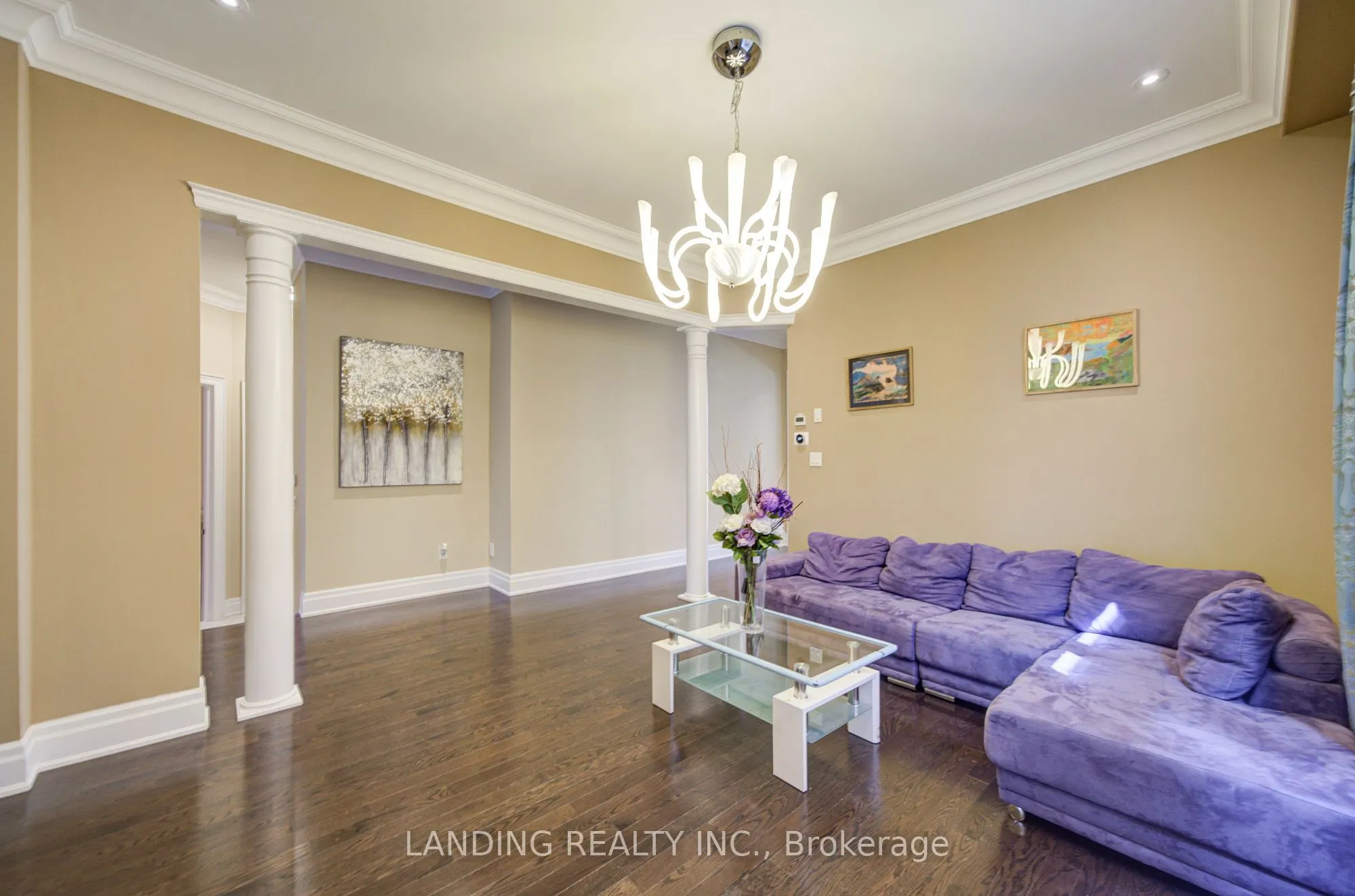 57 Strawbridge Farm Drive