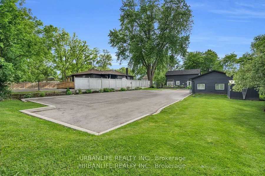 18967 Leslie Street #2A