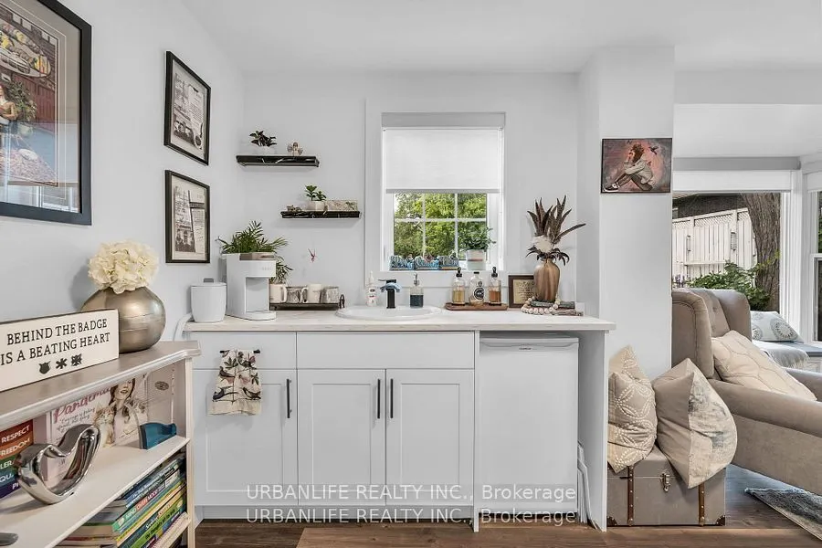 18967 Leslie Street #2A