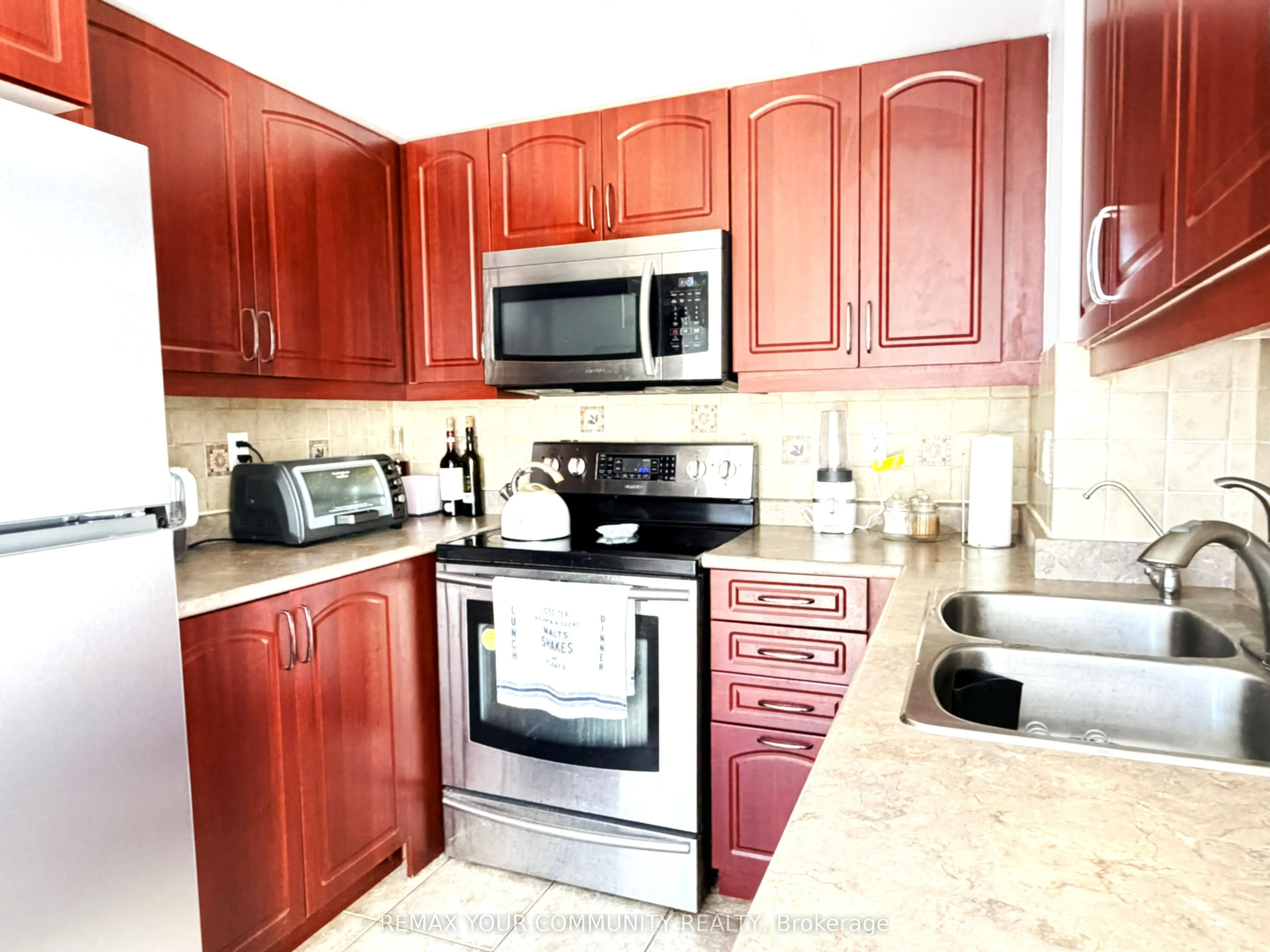 330 Red Maple Road #311