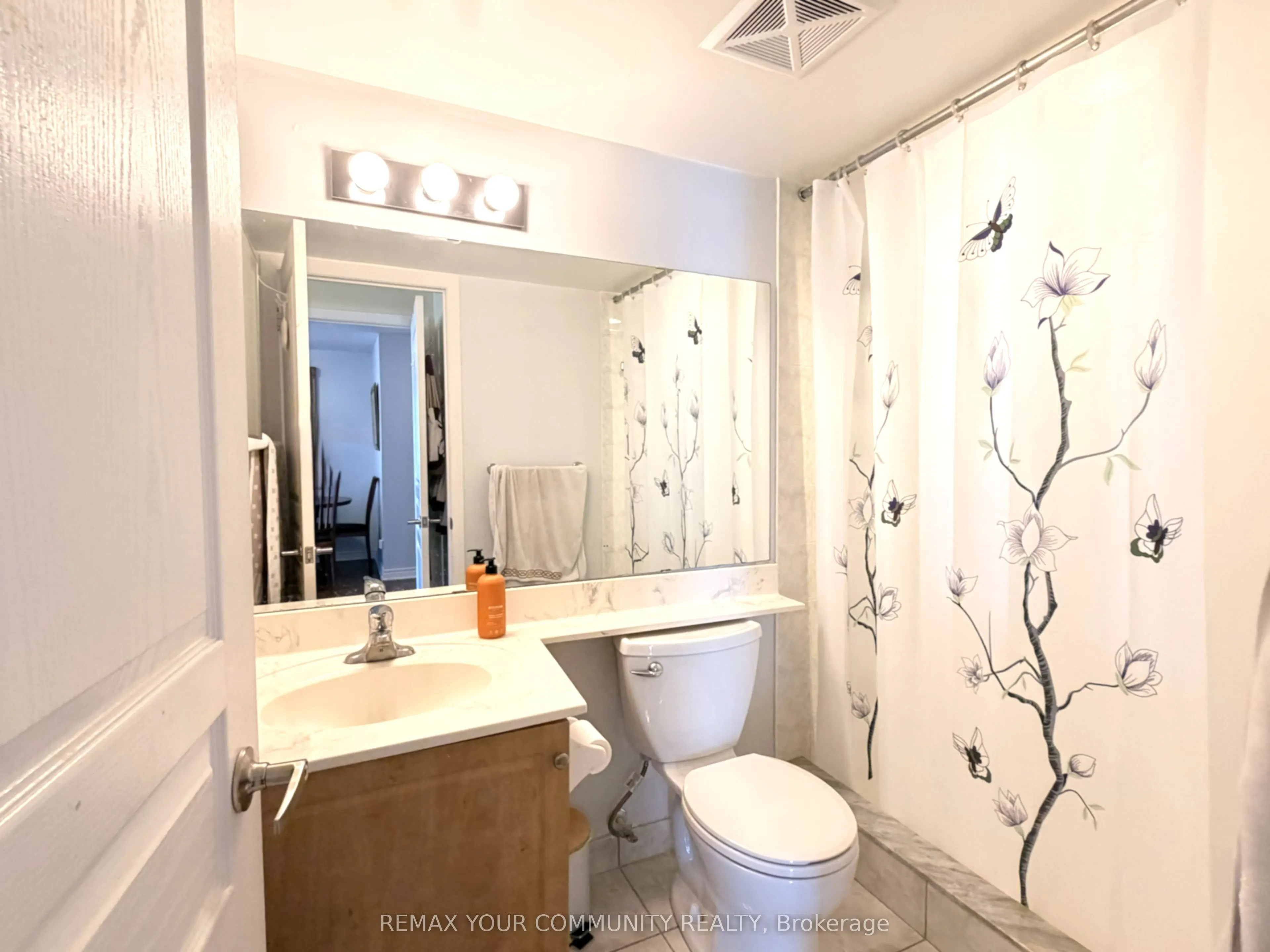 330 Red Maple Road #311