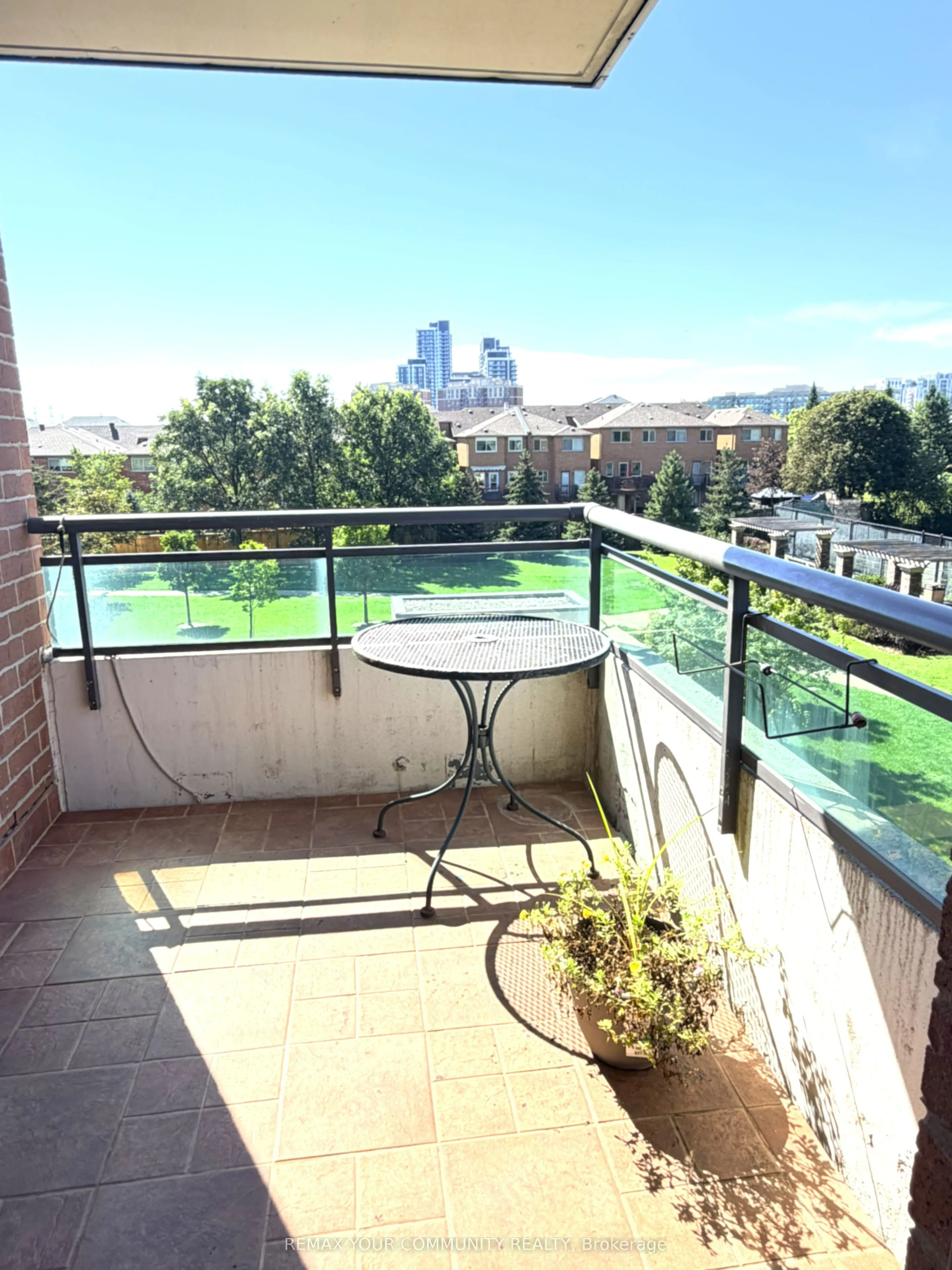 330 Red Maple Road #311